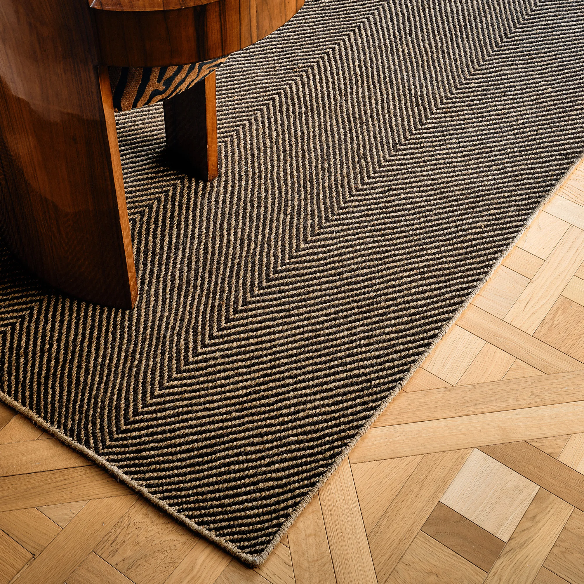 Jute Herringbone Natural/Black juuttimatto - 6