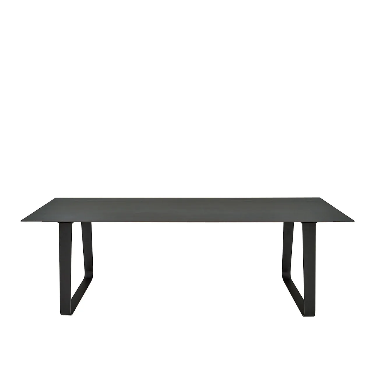 Vilna Dining Table