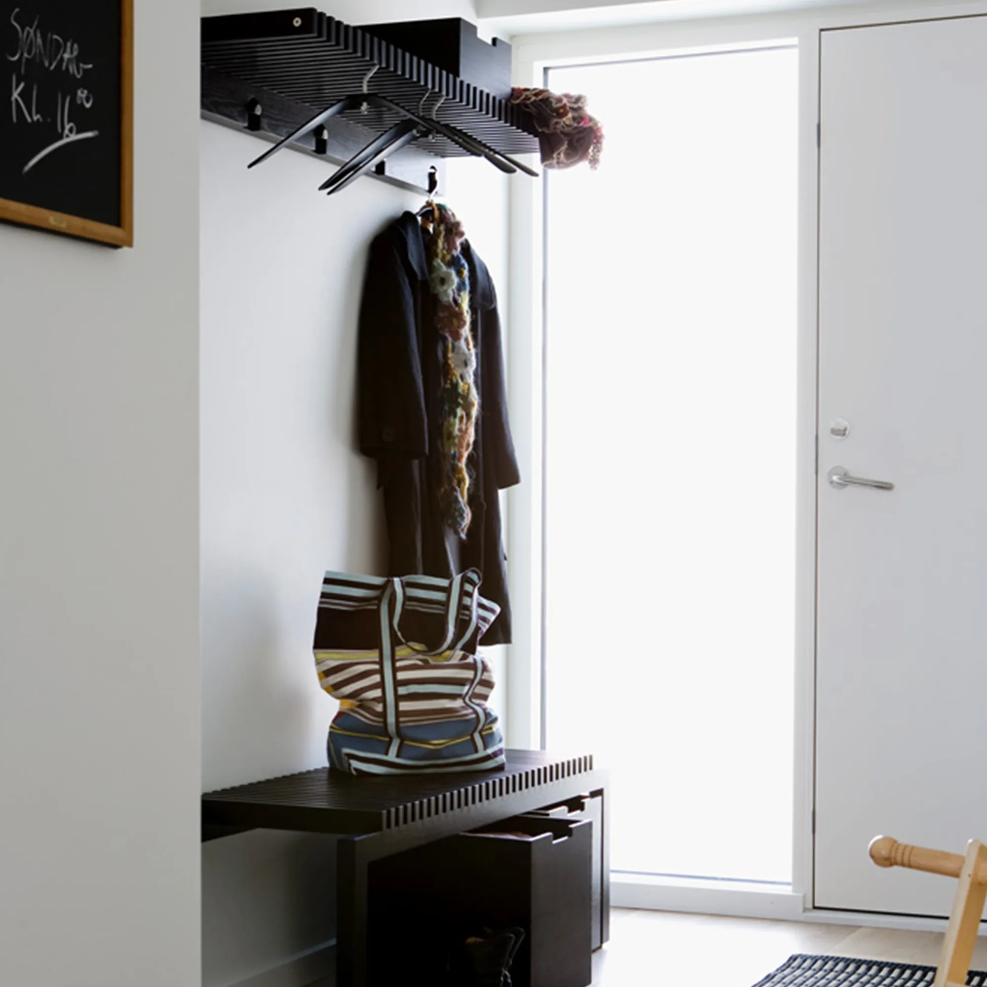 Cutter 72 Clothes Hanger - 3