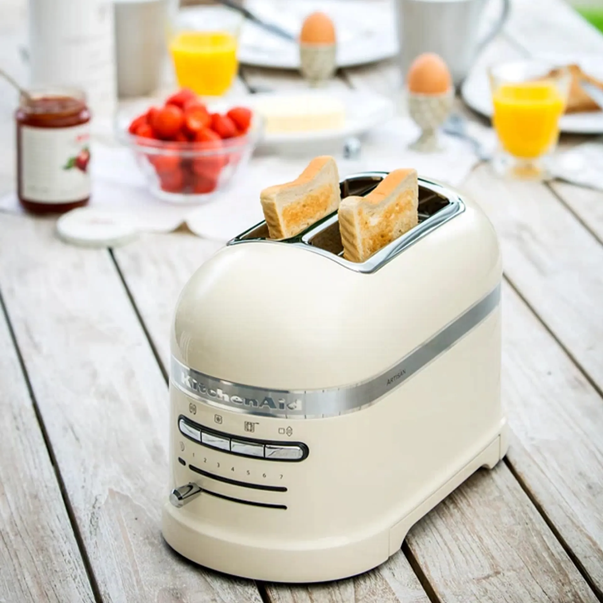 Buy Artisan 5KMT2204EAC 2 Slice Toaster Almond Cream from KitchenAid NO GA