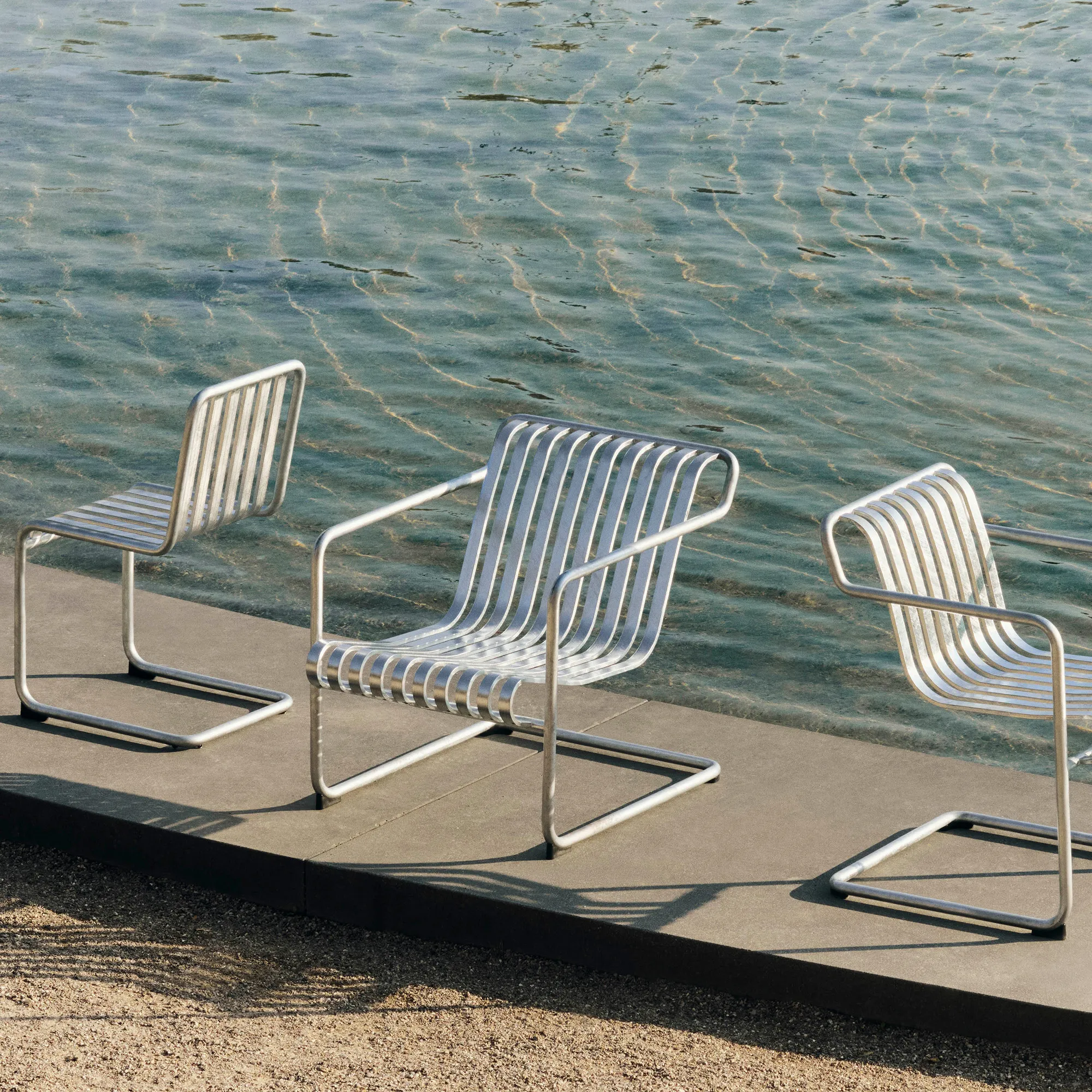 Palissade Cantilever Low Lounge Chair - 3