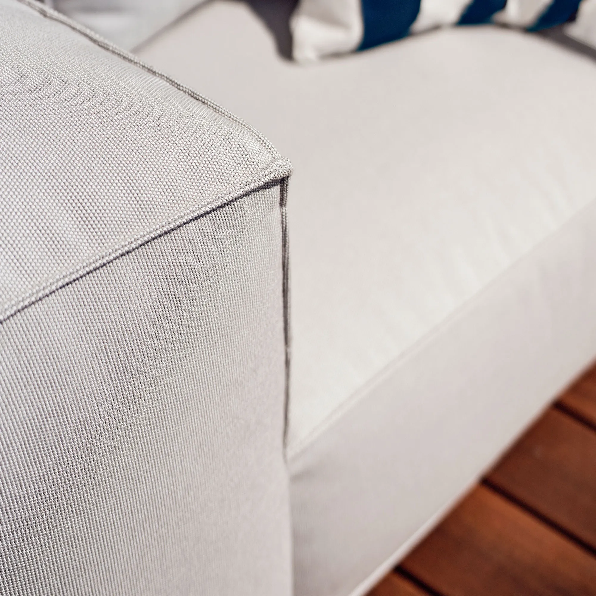 Asker Sofa Mid Section - 7