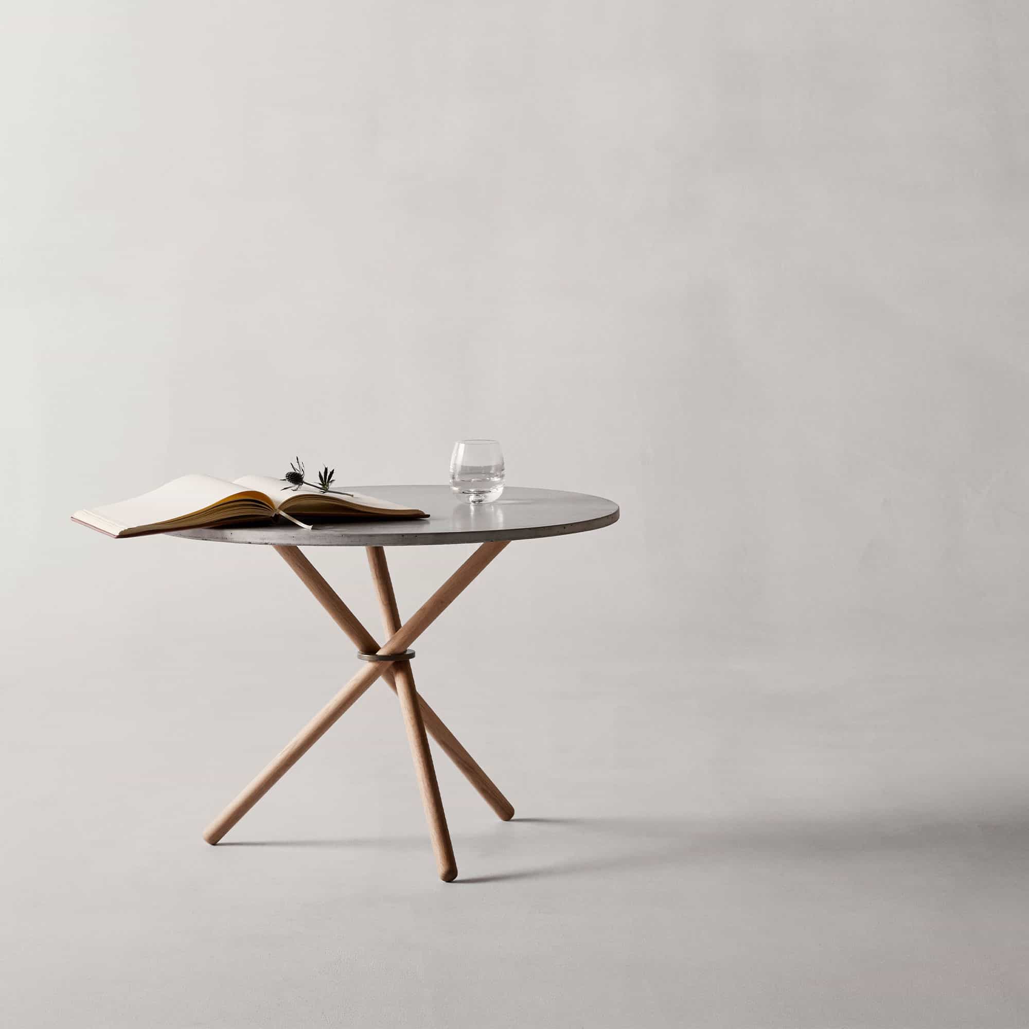 Daphne - Coffee Table, Concrete Dark / Oak Dark / Brass