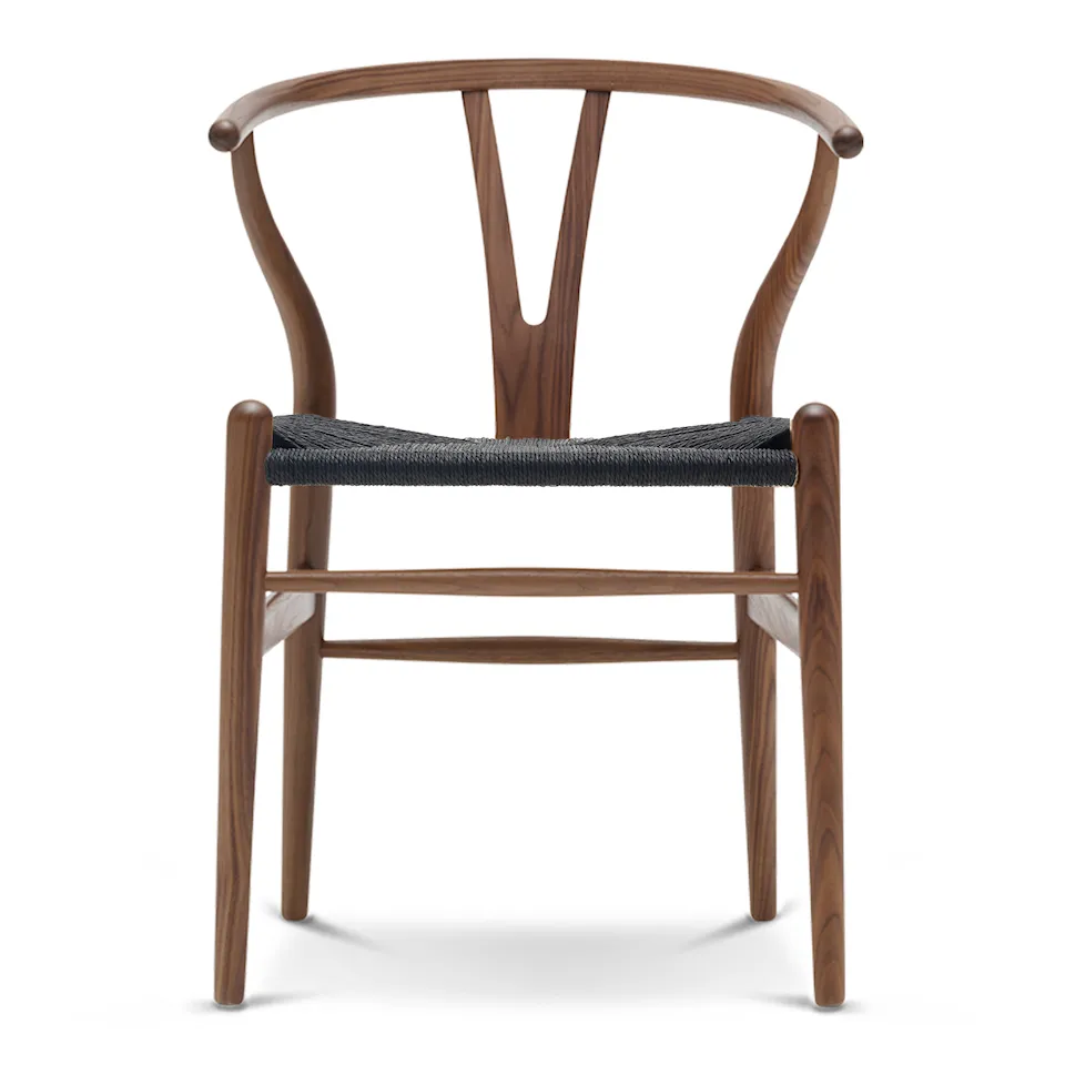 CH24 Wishbone Chair Walnut/Black Cord