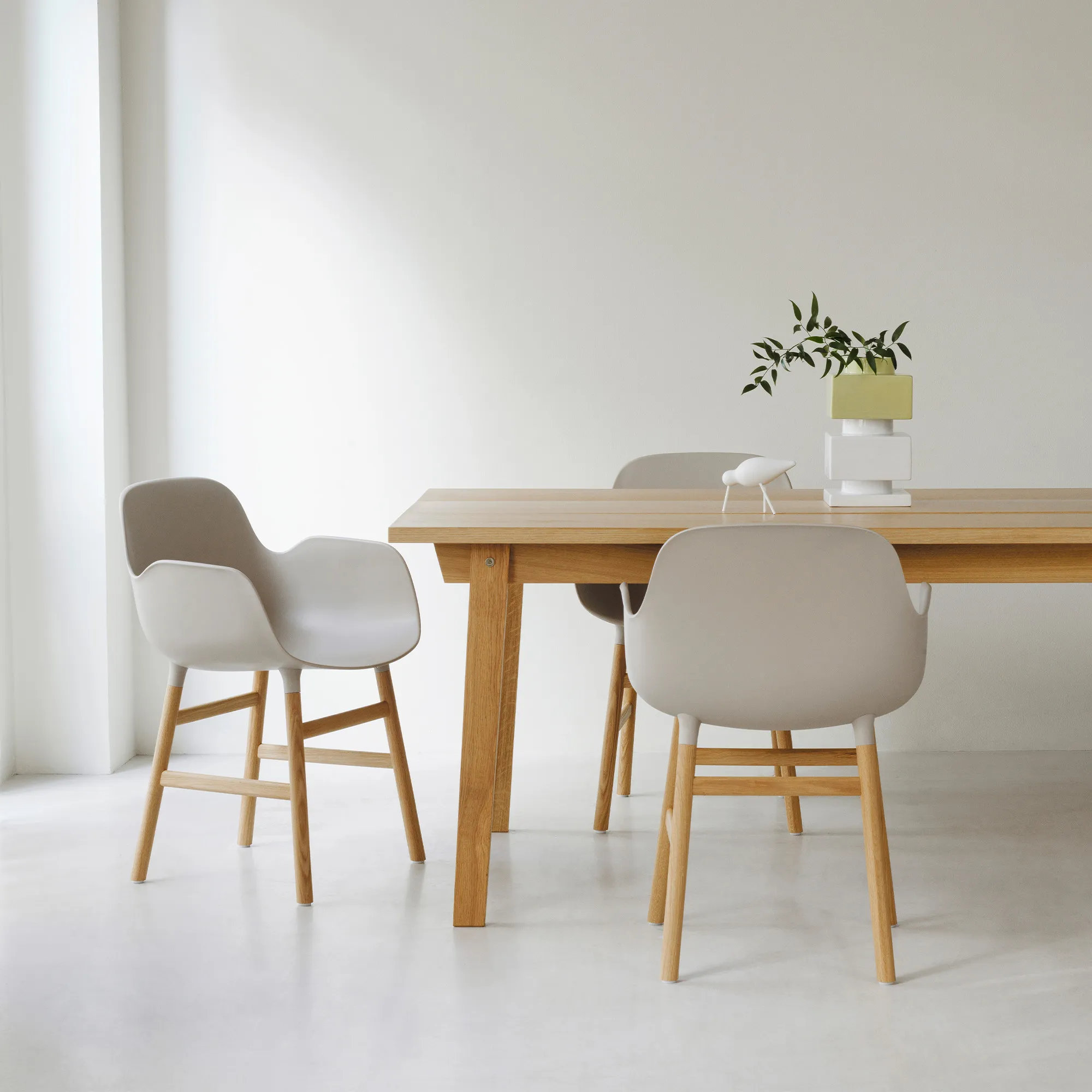 Form Armchair Full Upholstery Oak - 3
