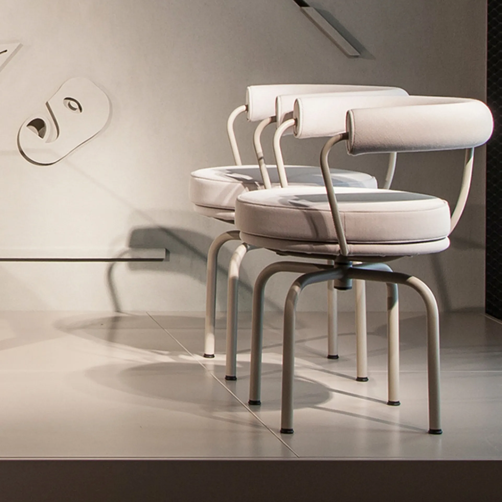 Buy LC7 chair from Cassina | NO GA Buy LC7 chair from Cassina | NO GA