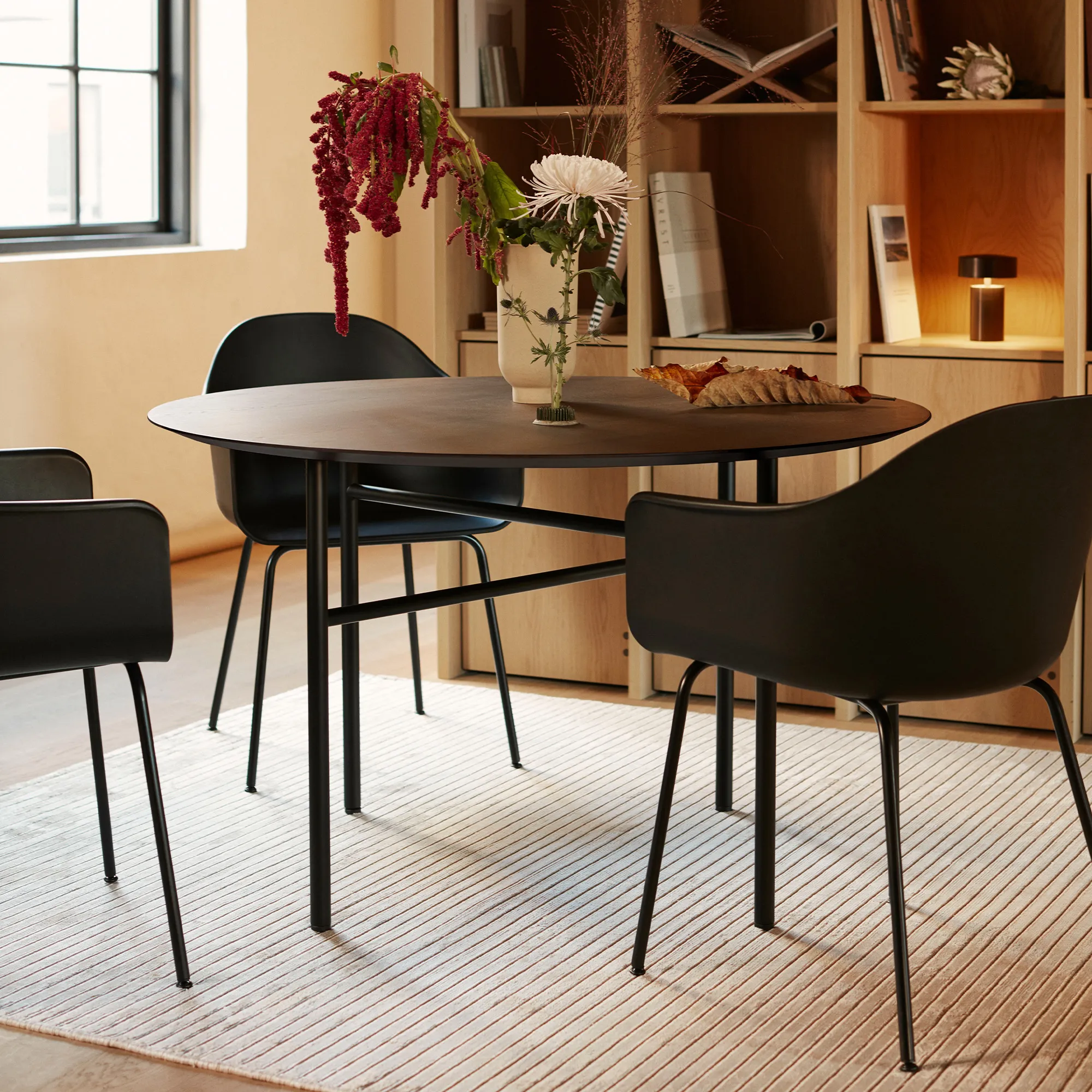 Snaregade Dining Table Round - 7