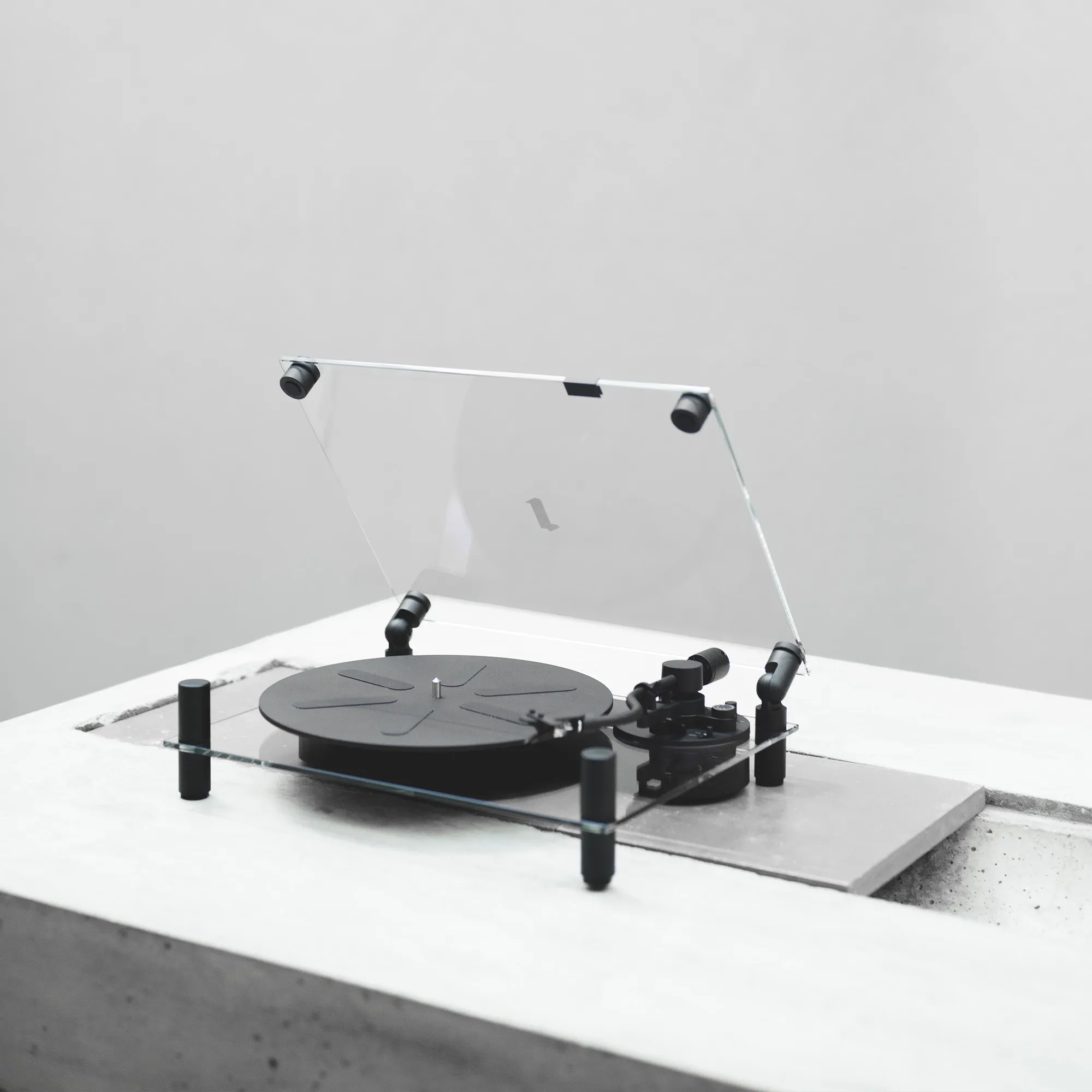 Transparent Turntable - Black - 8