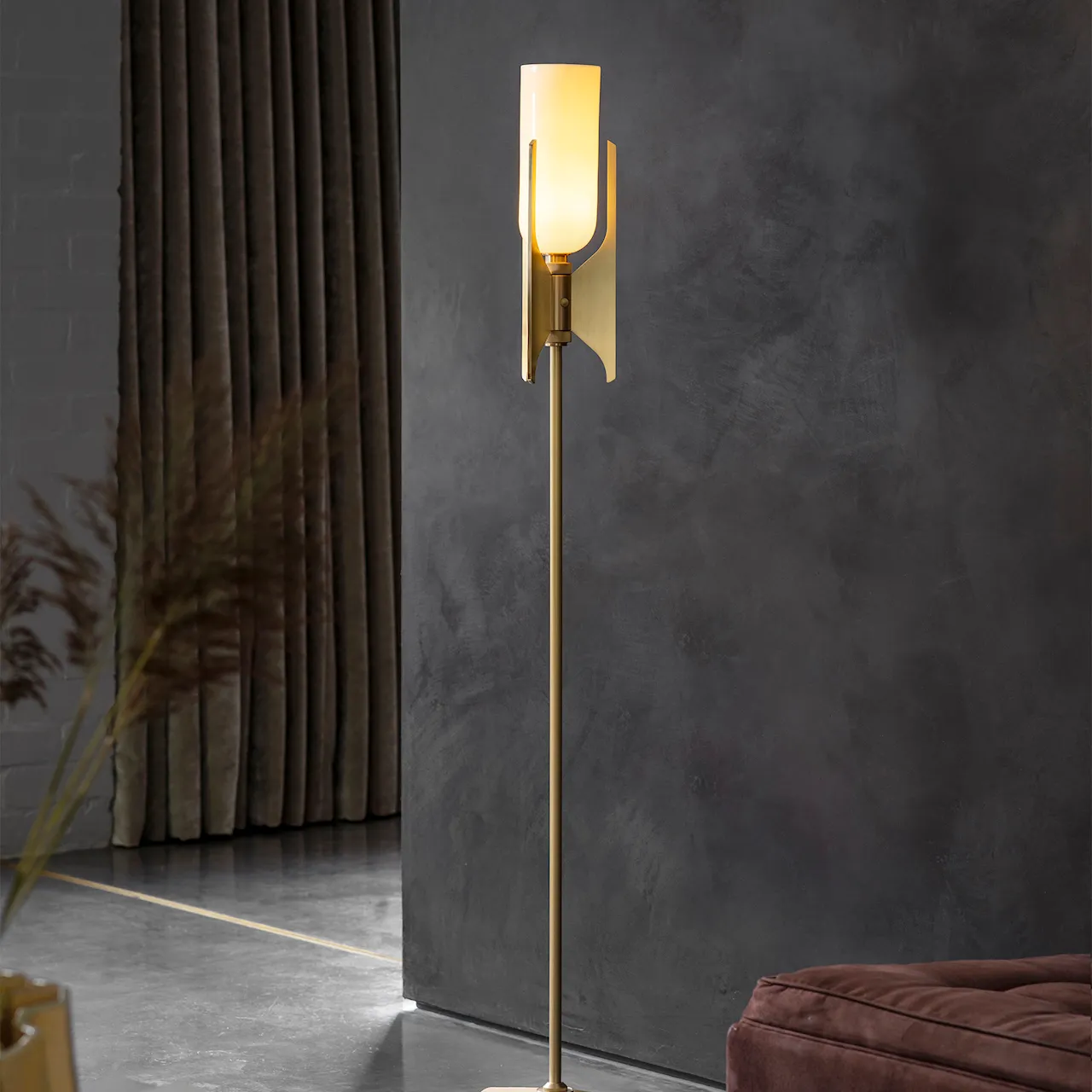 Pennon Floor Lamp