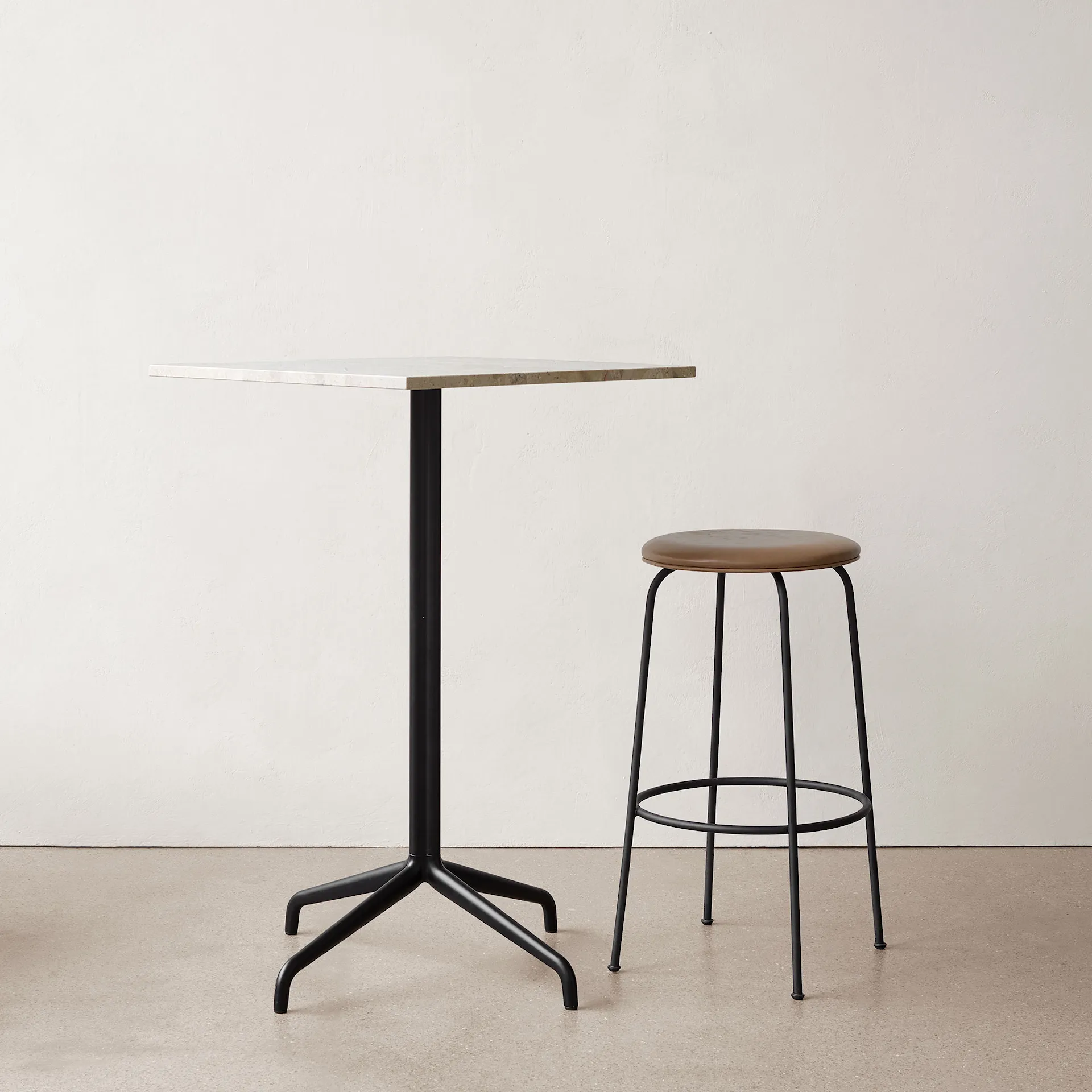 Harbour Column Bar Table - 4-star - Audo Copenhagen - NO GA