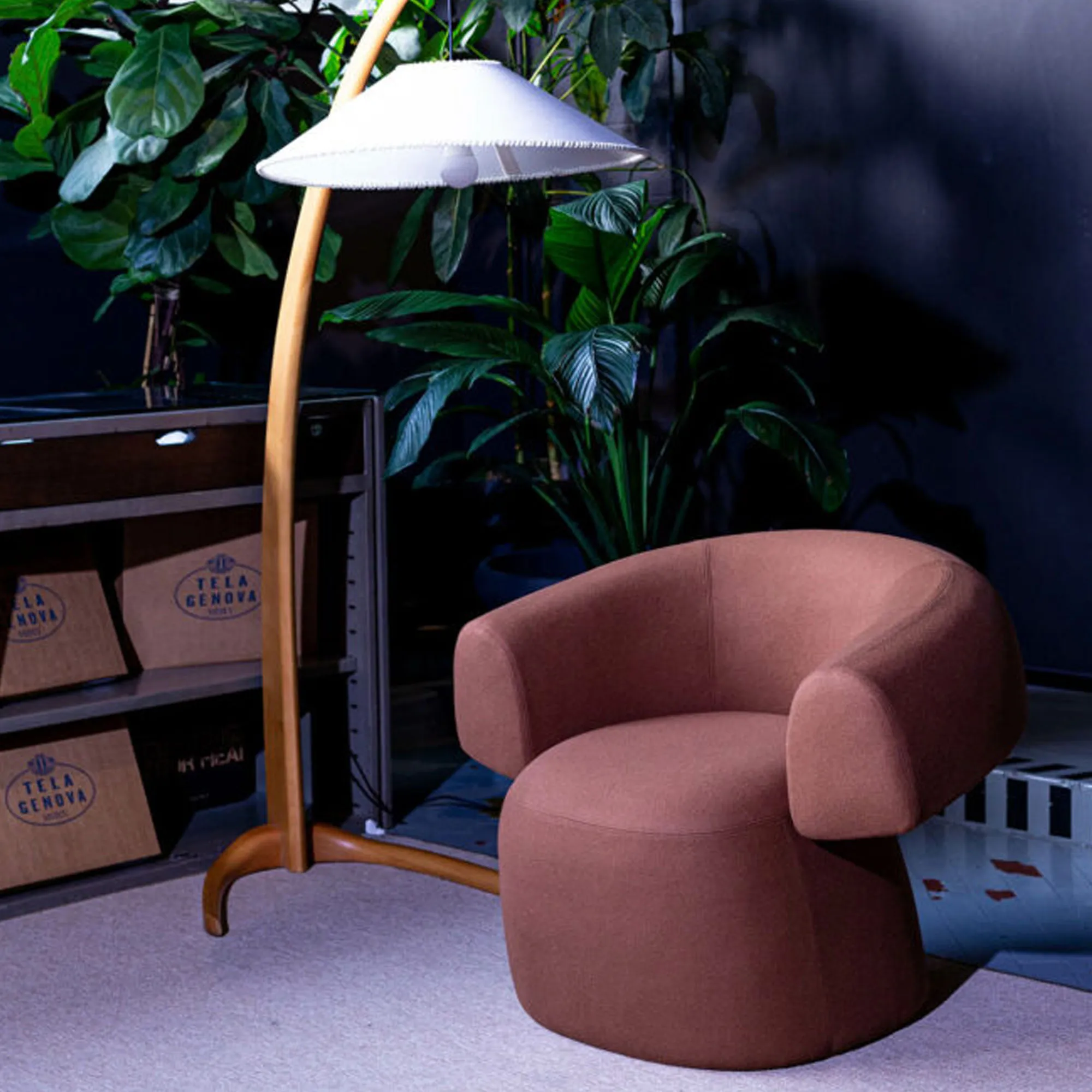 Ruff Small Swivel Armchair - 3