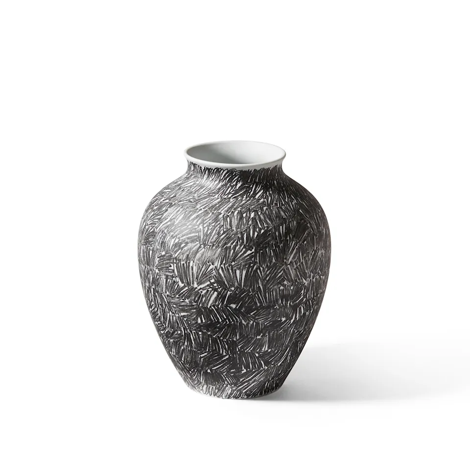 Post Scriptum Ad Orcino Vase - Mixed Black Lines