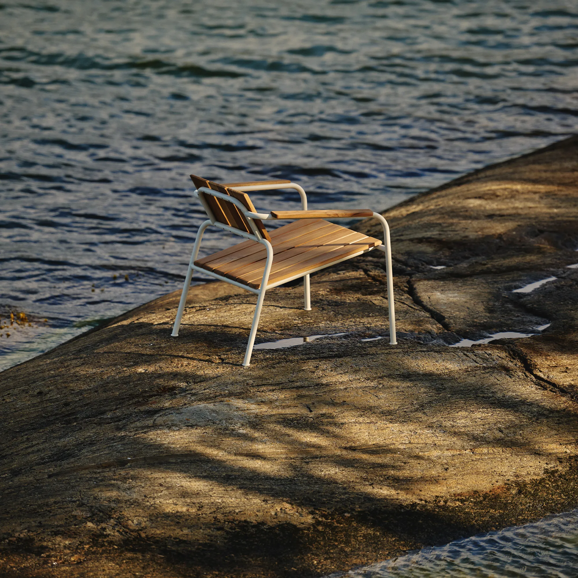 Kallio Outdoor Lounge Chair & Footstool - 15
