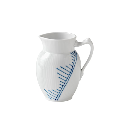 Buy Blue Fluted Mega Jug 38 cl from Royal Copenhagen | NO GA