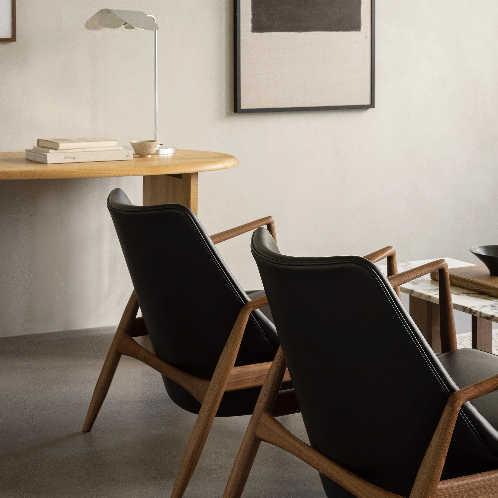 The Seal Lounge Chair Low Natural Oak