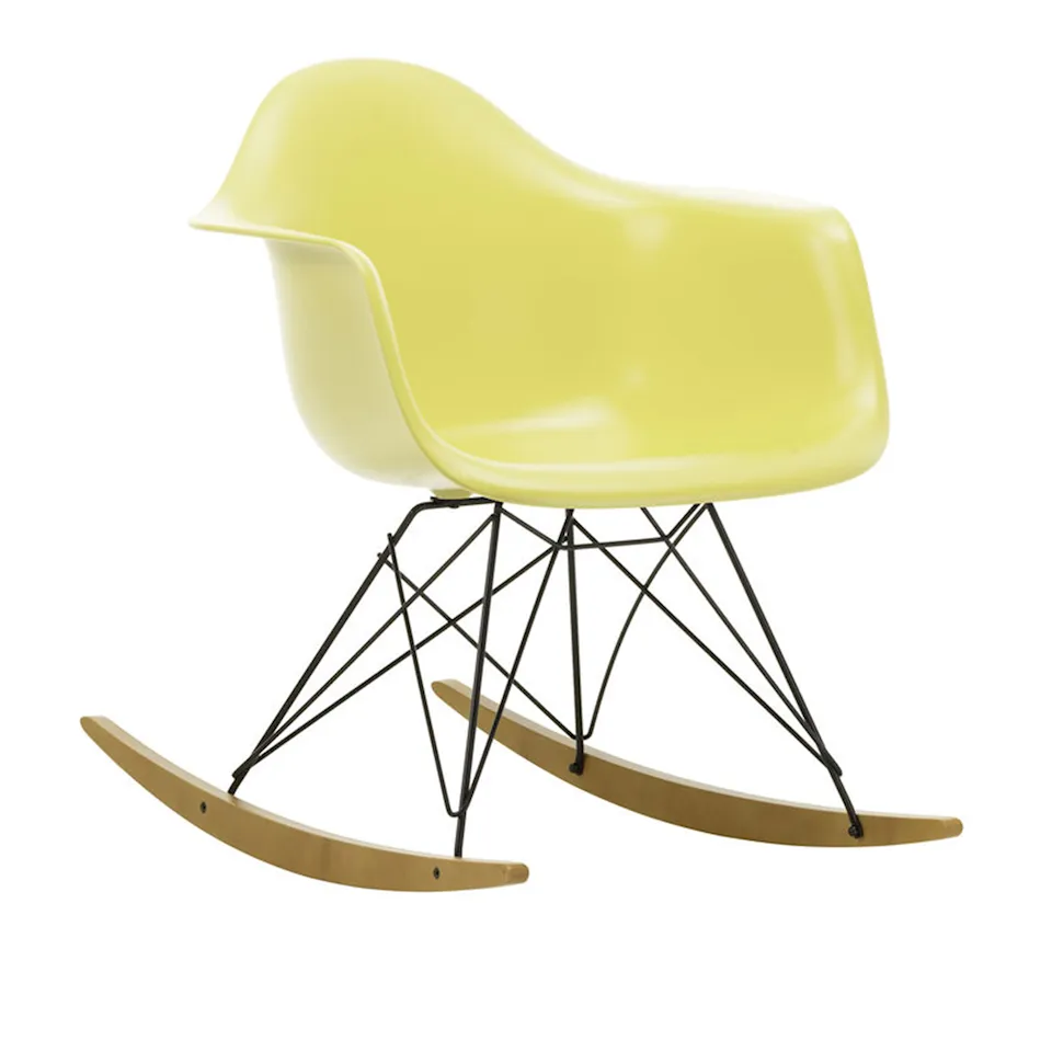 Eames RE Plastic Armchair RAR schommelstoel Basic Dark/Golden Maple