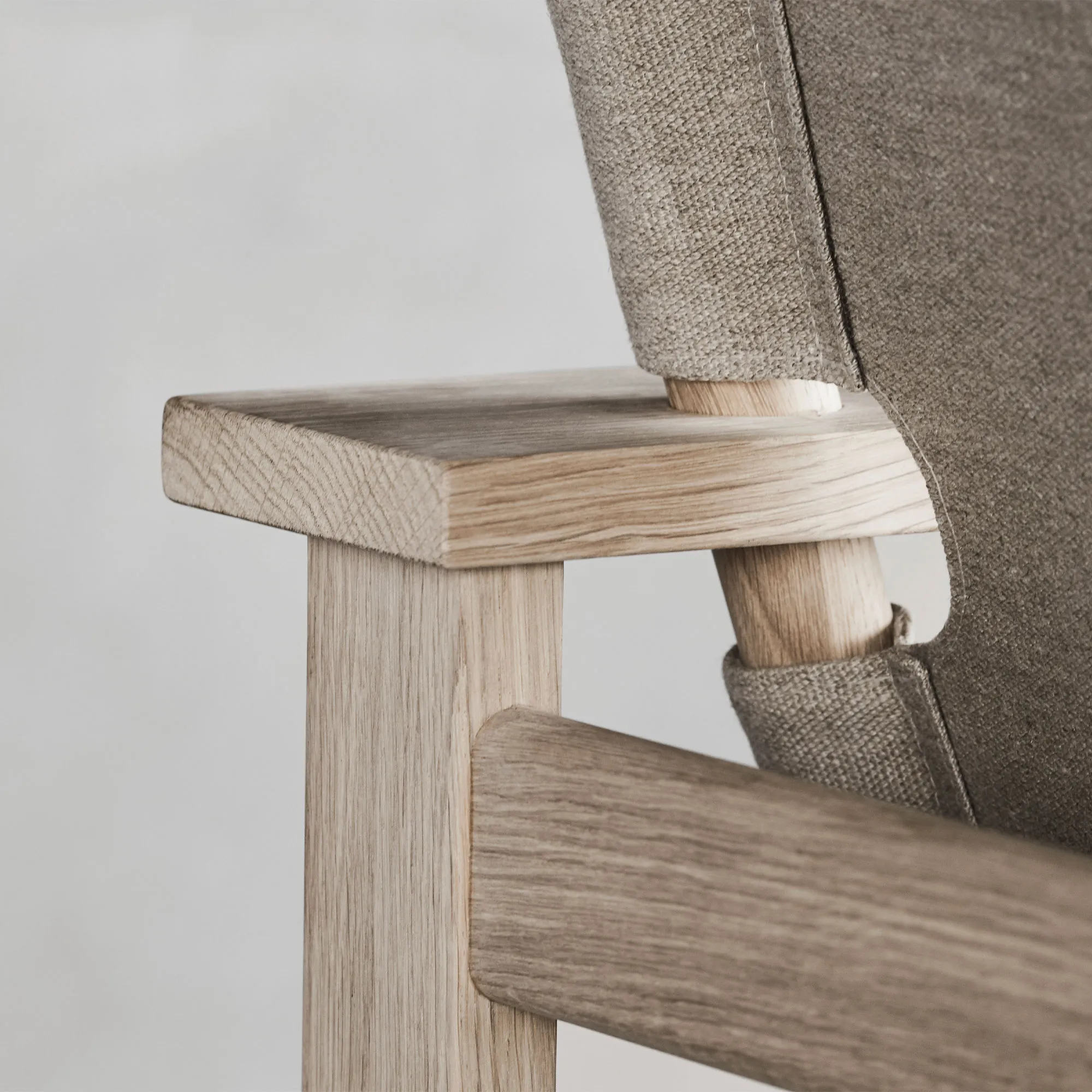 The Canvas Chair - 16