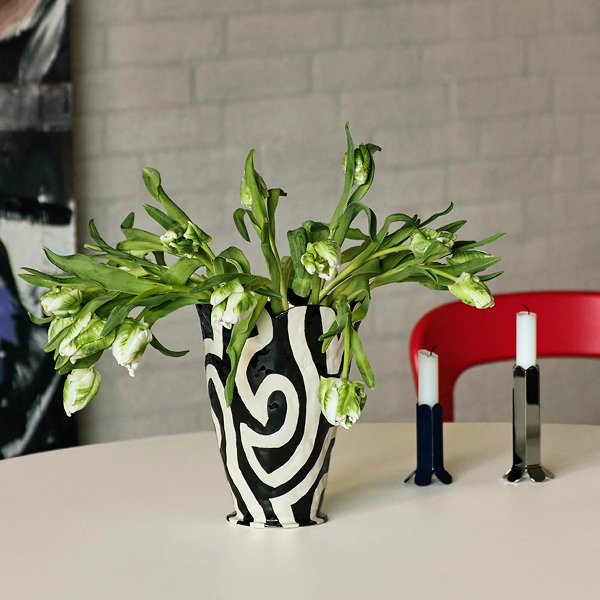 Jessica Hans Vase Shadow