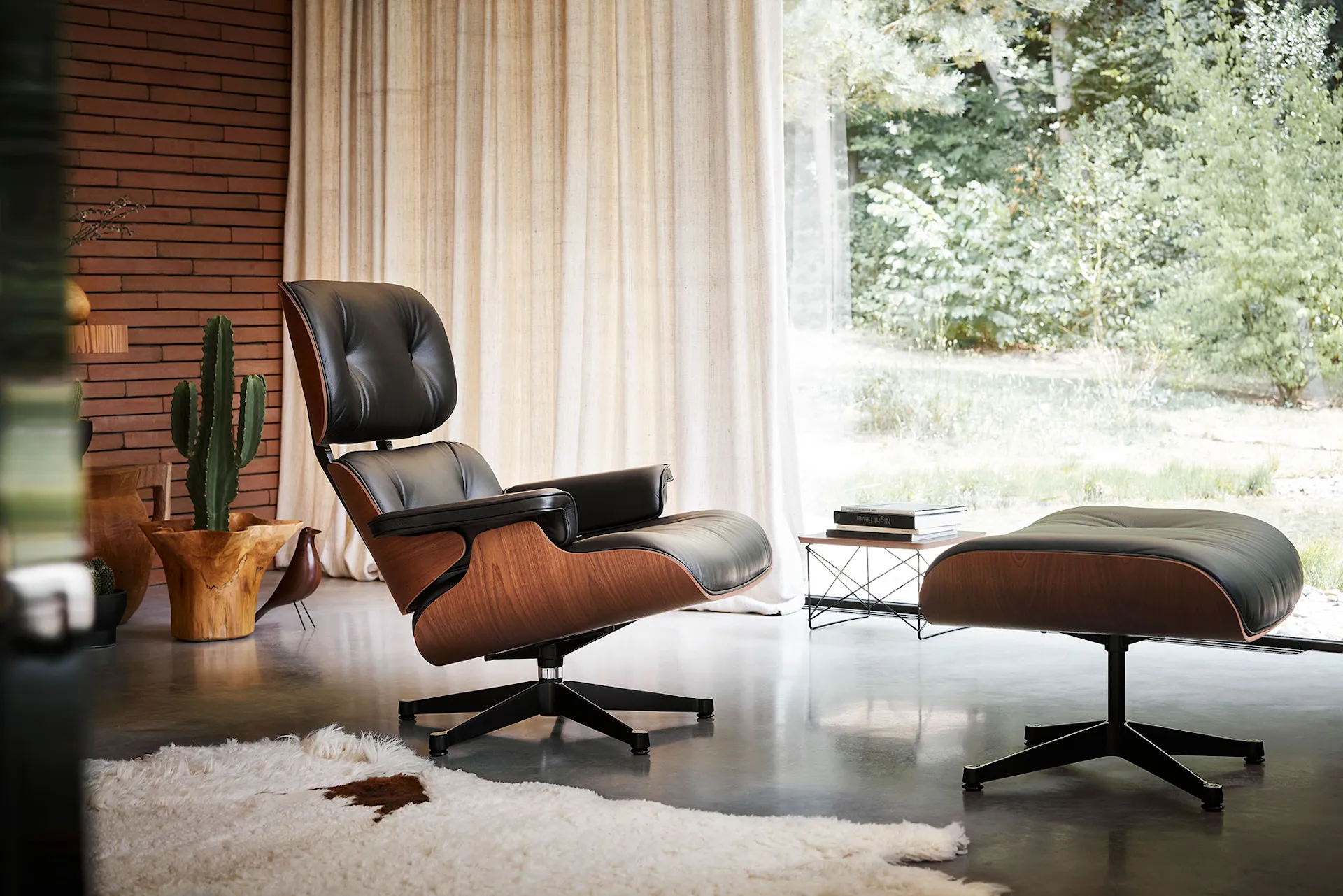 Buy Lounge Chair from Vitra NO GA