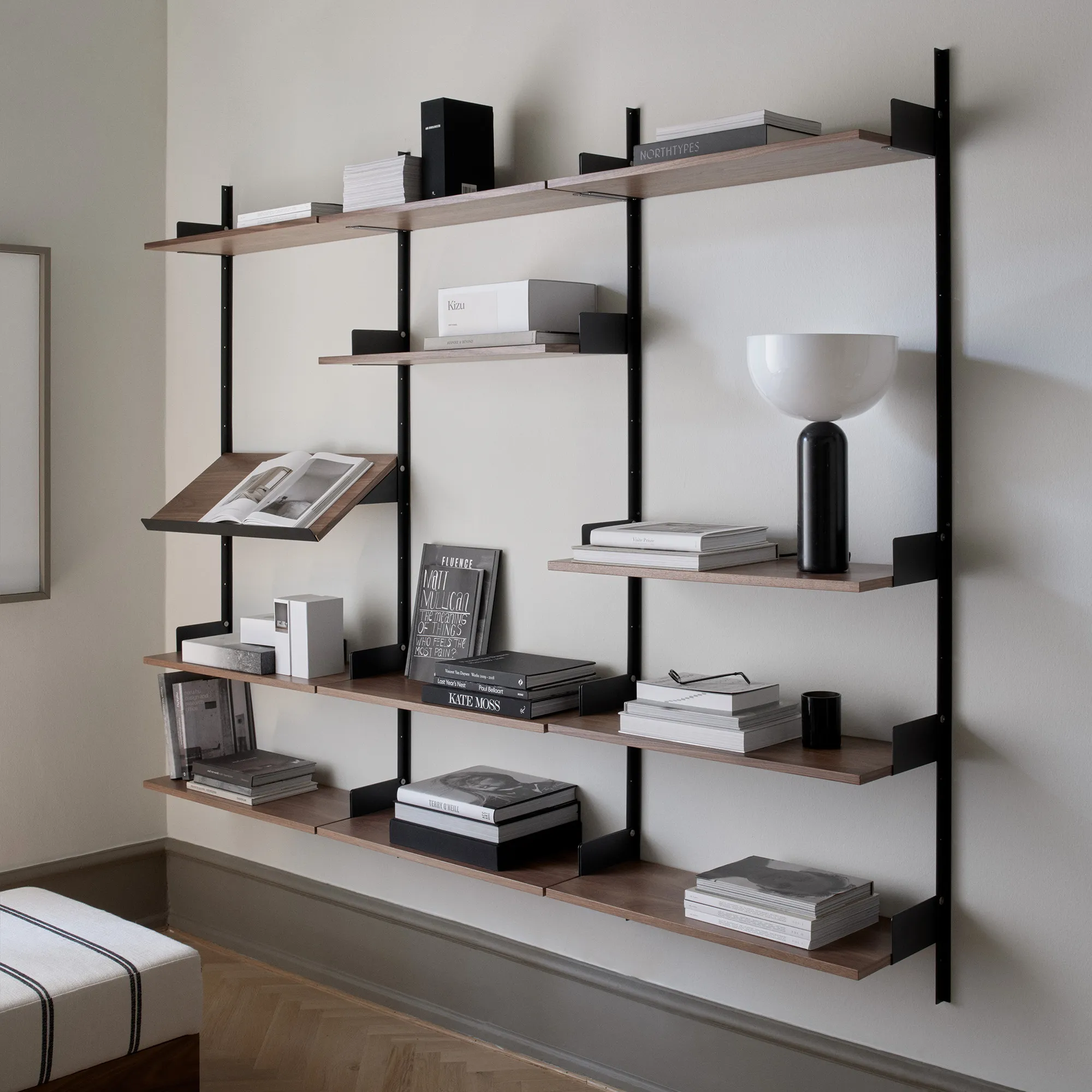 New Works Display Shelf 1900 - 4