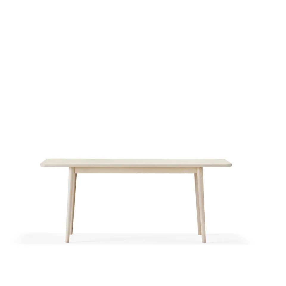 Miss holly birch dining table light matt lacquer