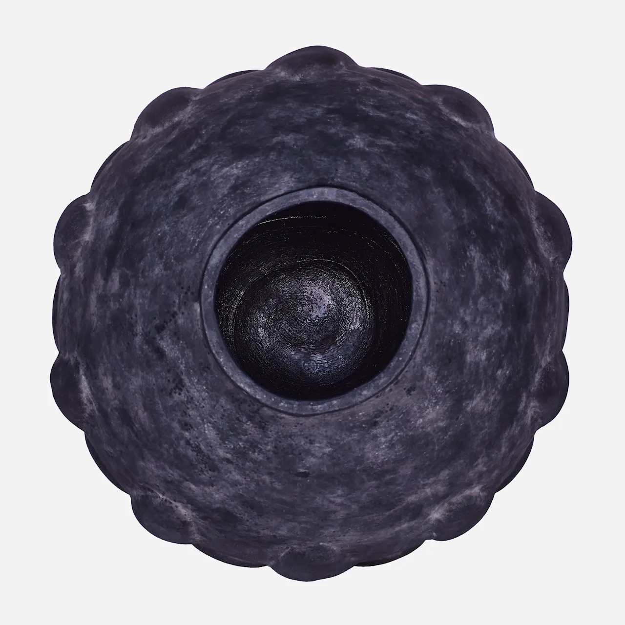 St. Mary vase black