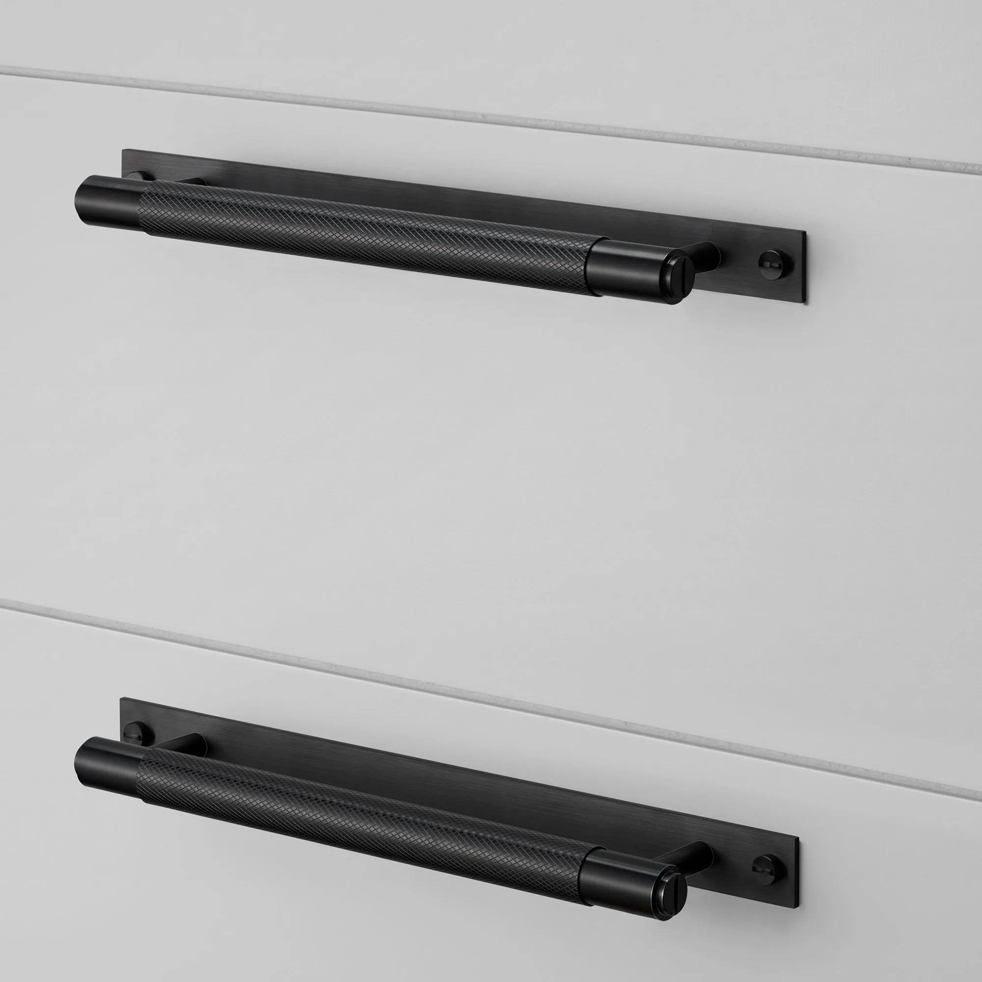 Pull Bar Plate - 8