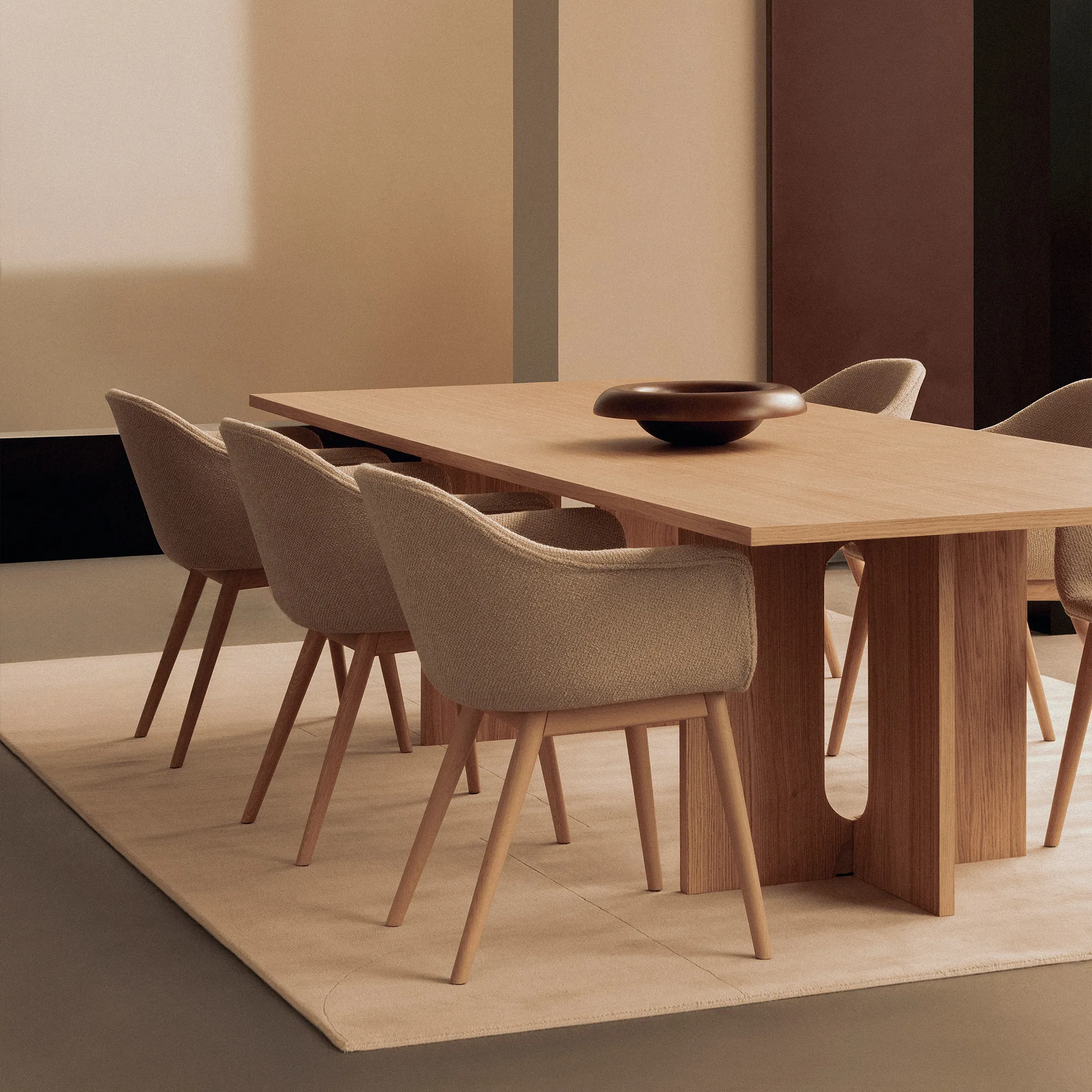 Androgyne Dining Table 210 cm