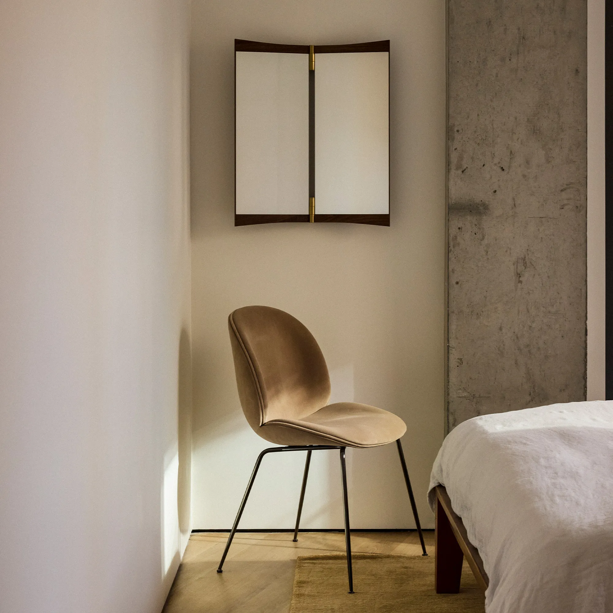 Vanity seinään 1 - 3