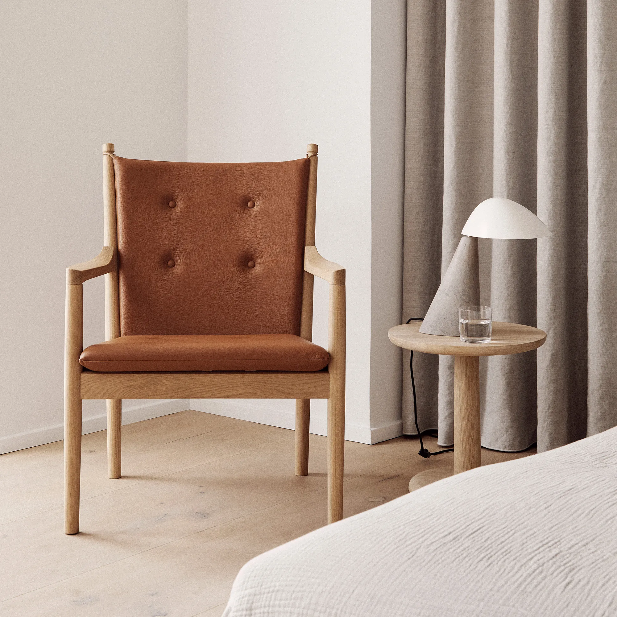 Wegner 1788 Lounge Chair - 2