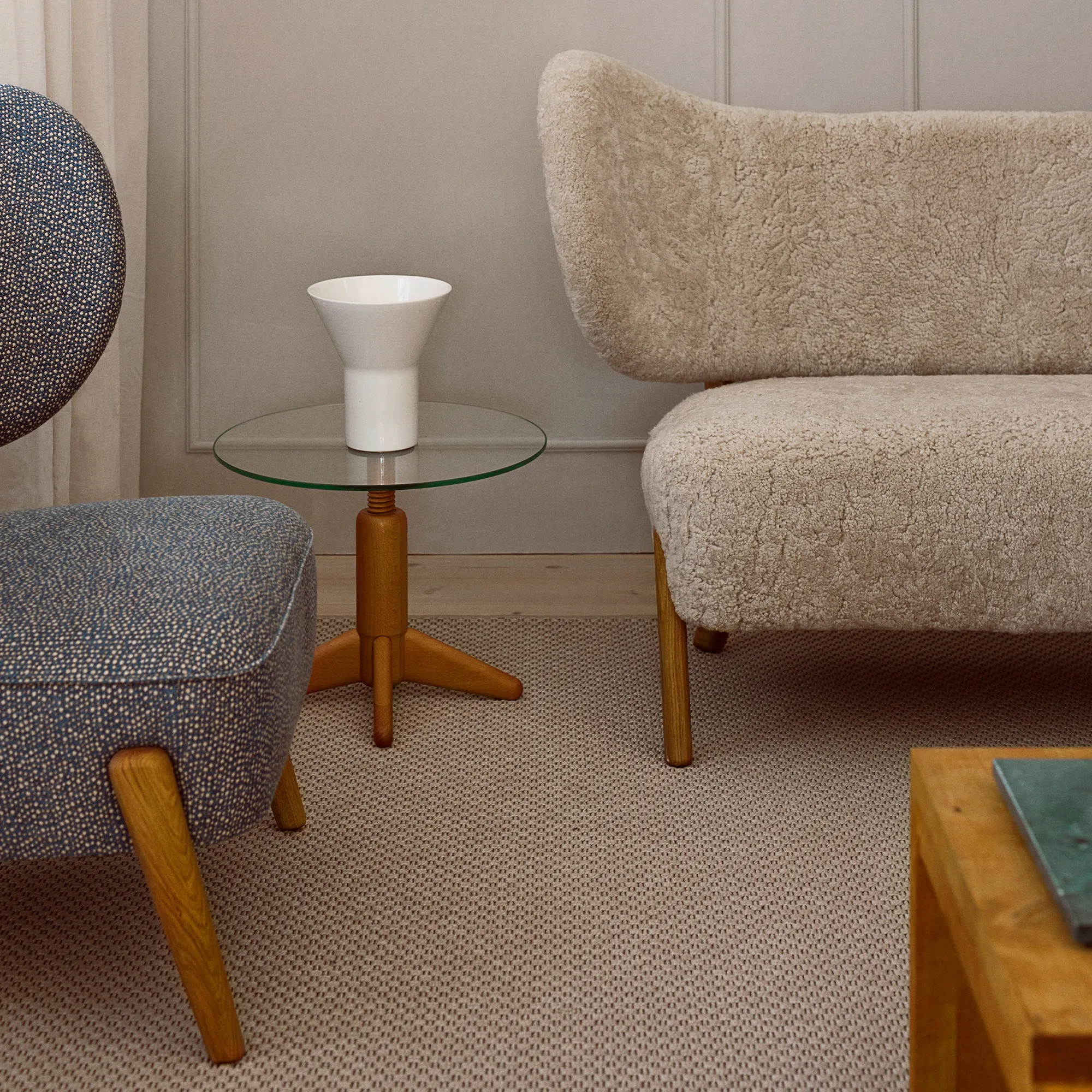 TMBO Lounge Chair - 10
