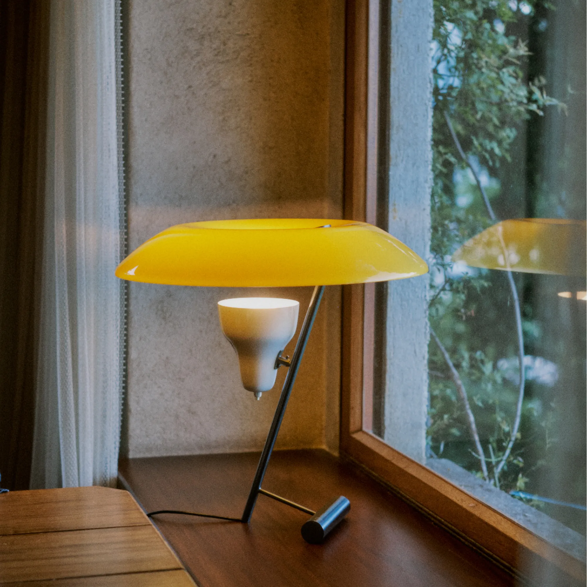 Model 548 - 4
