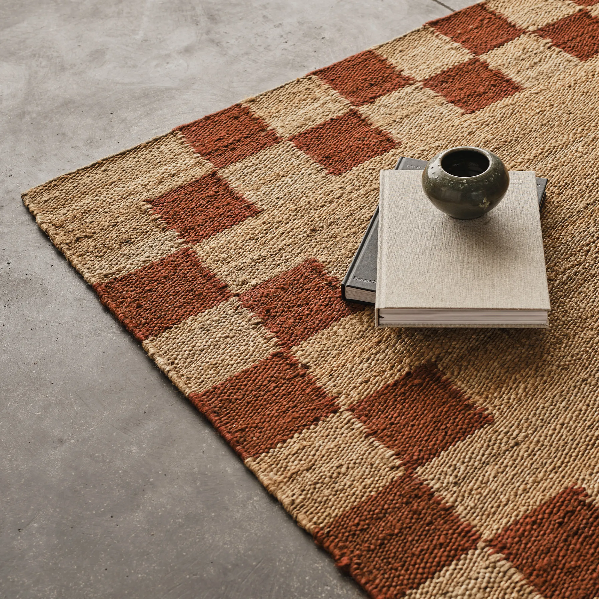 Jute Border Red Rug - 7