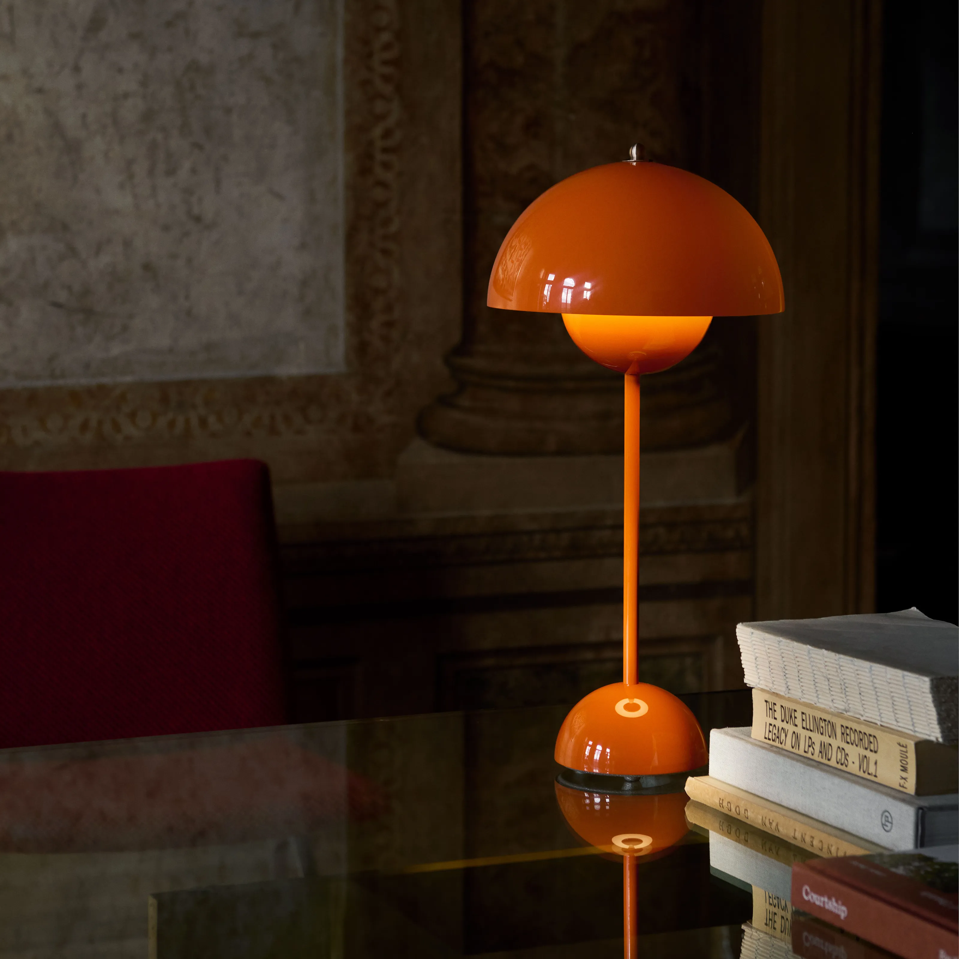 Flowerpot VP3 Table Lamp - 2