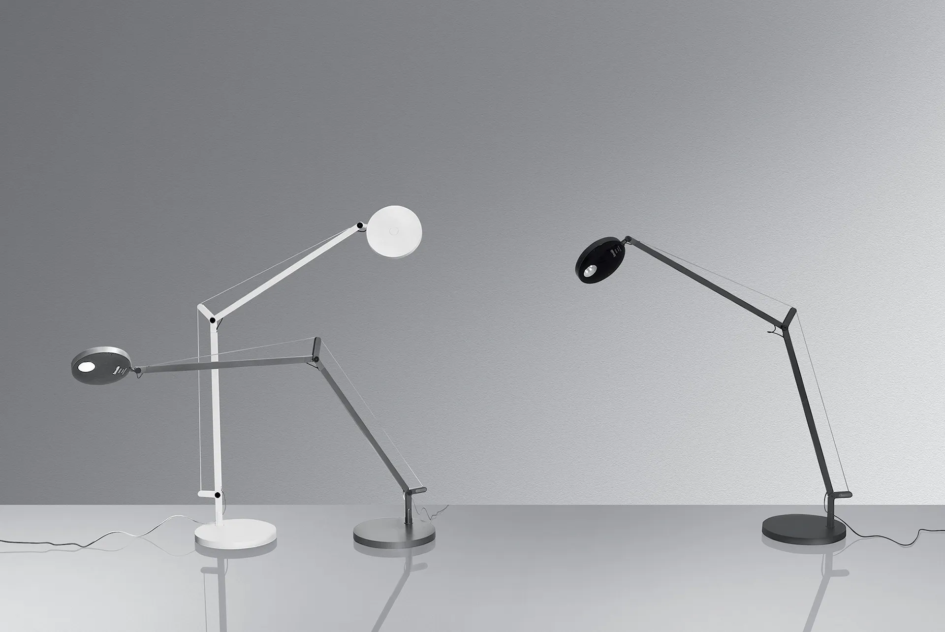 Demetra Desk Lamp - Artemide - NO GA