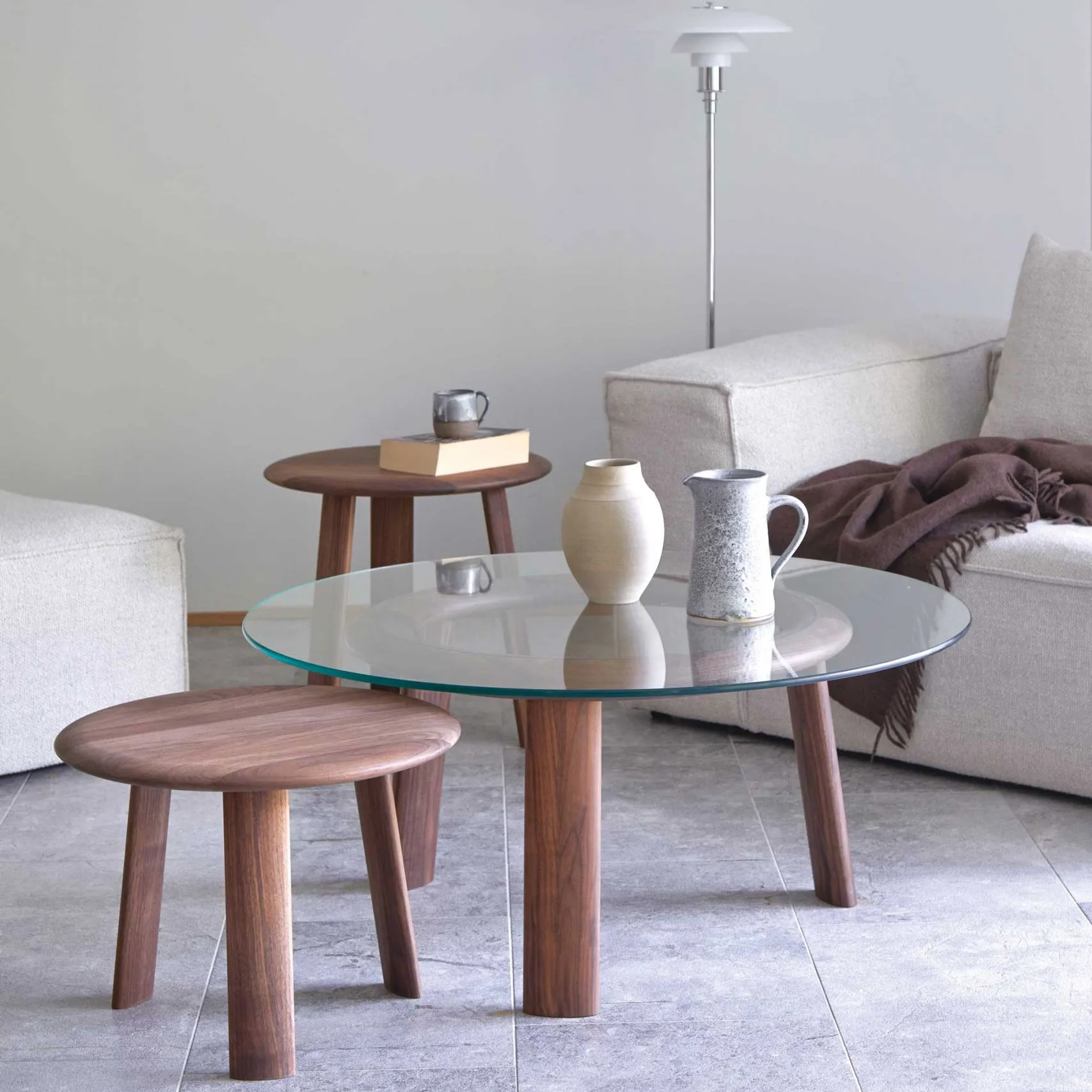AK 610 Loop side table - 4