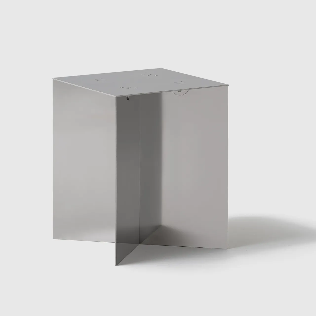 NM07 Side Table