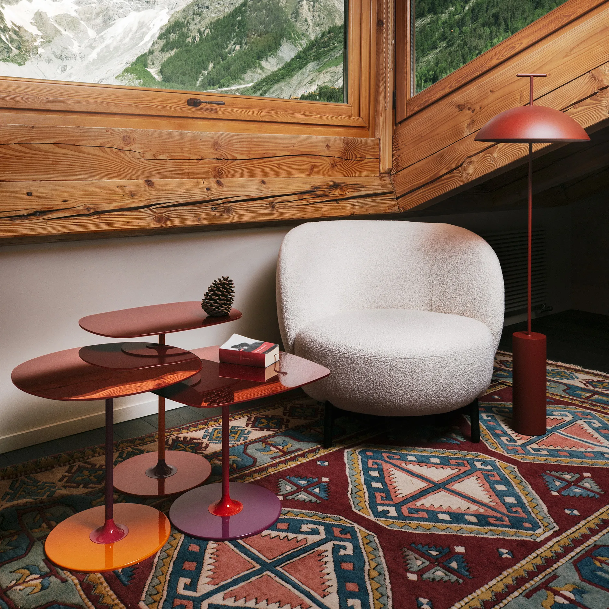 Thierry Table Set