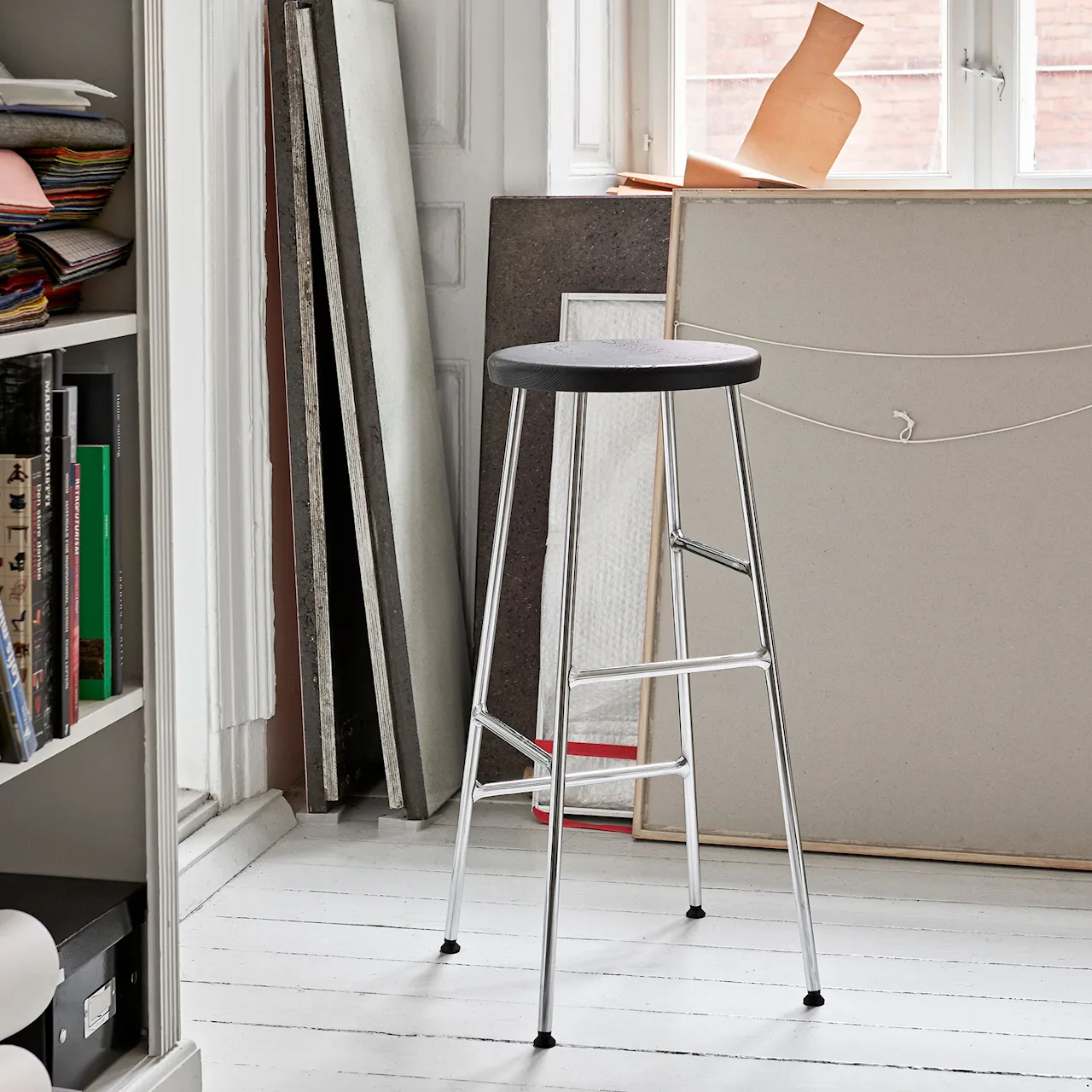 Cornet Bar Stool Low Soft Black