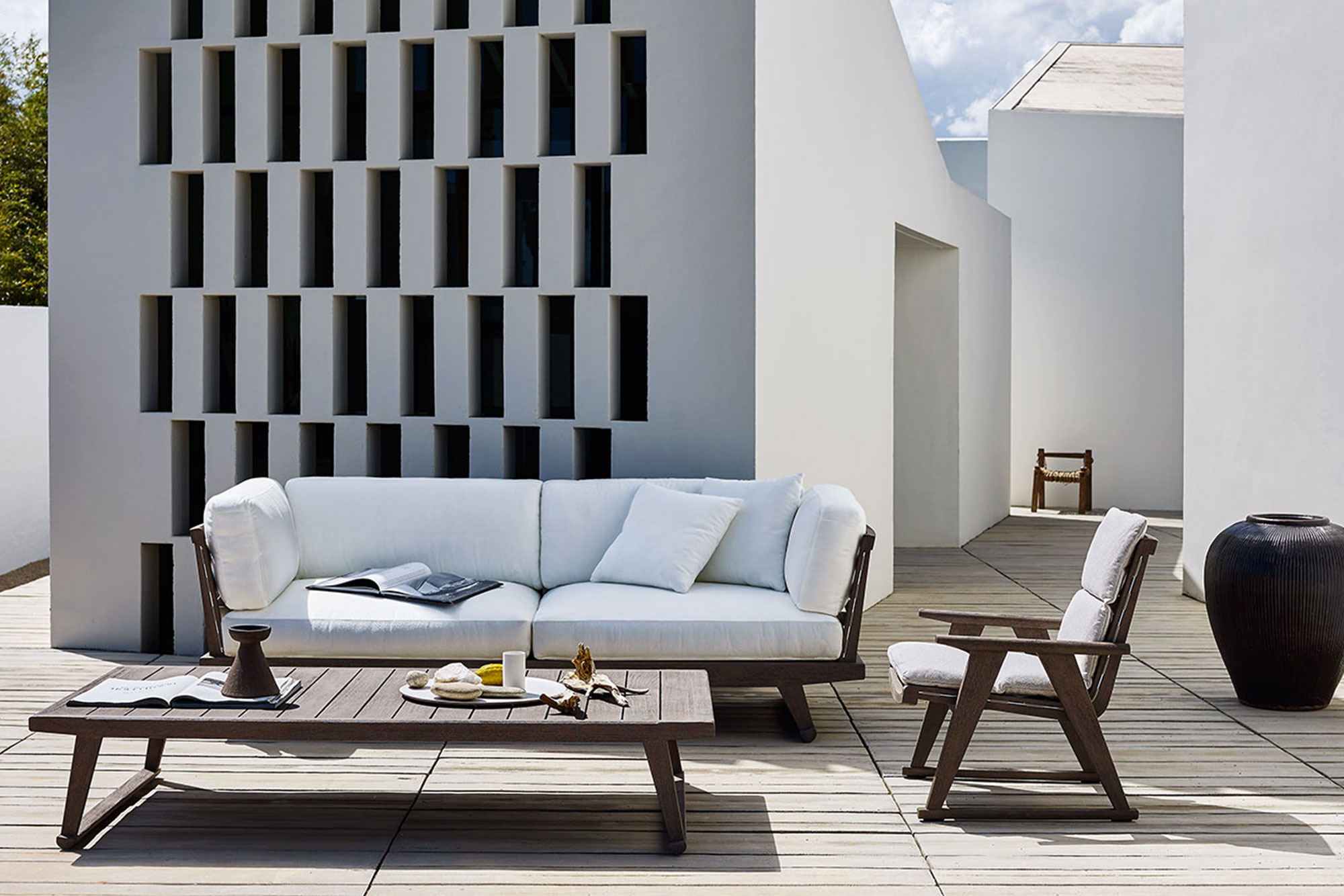 Köp Gio Outdoor Chaise Longue Från B&B Italia | Nordiska Galleriet