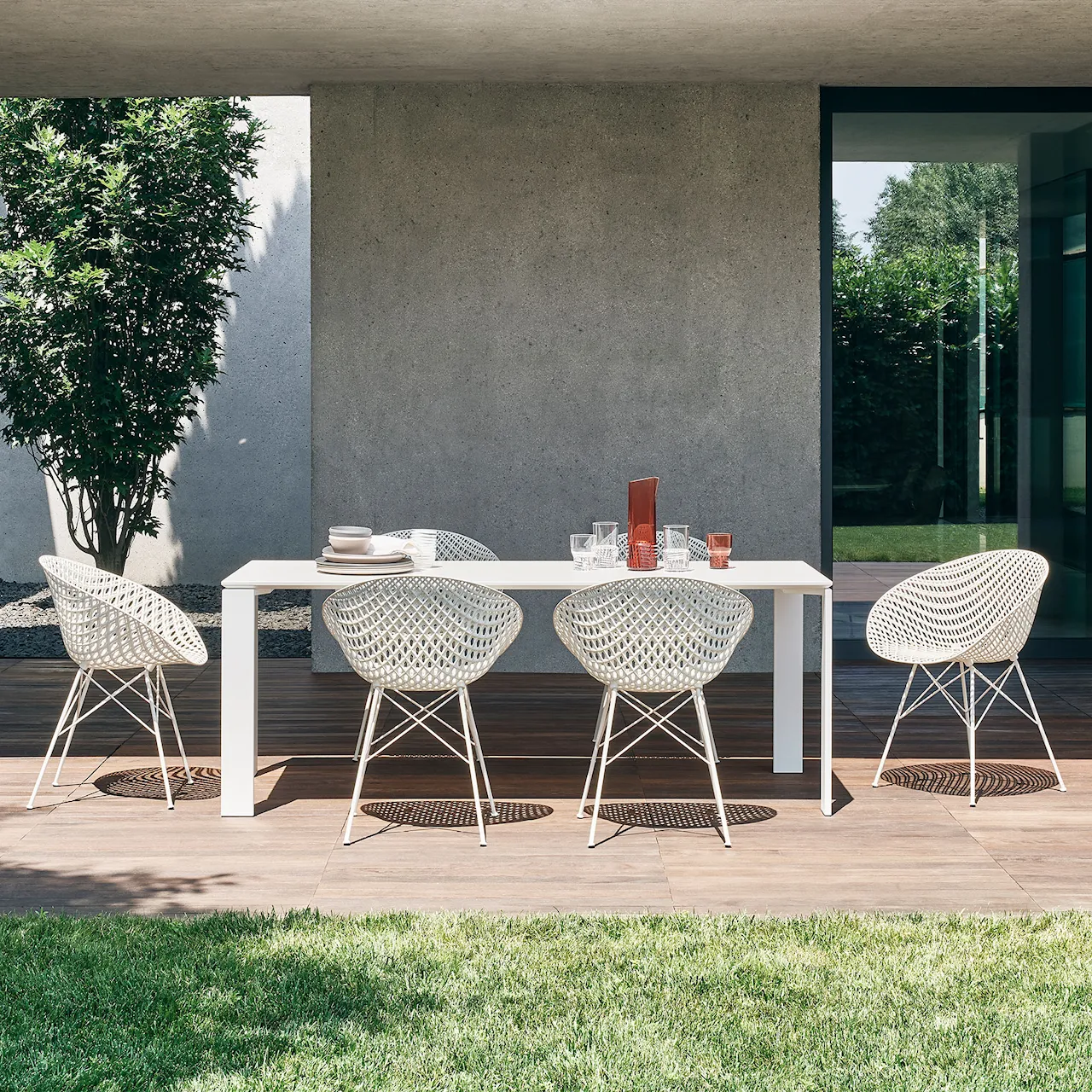 Smatrik Chair 4 Legs Outdoor White/White