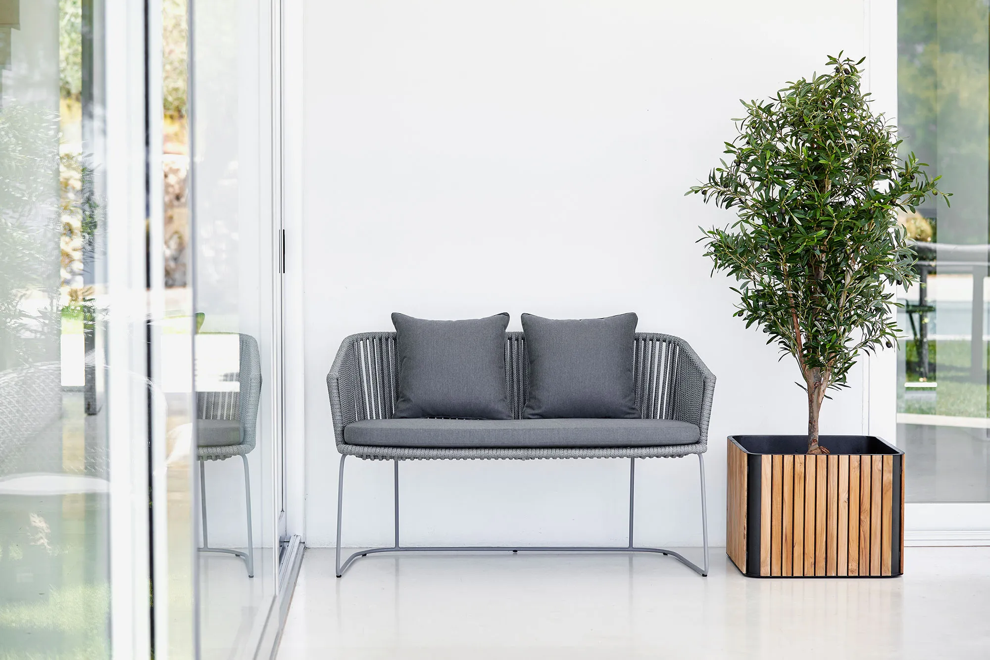 Moments Dining Bench - 2