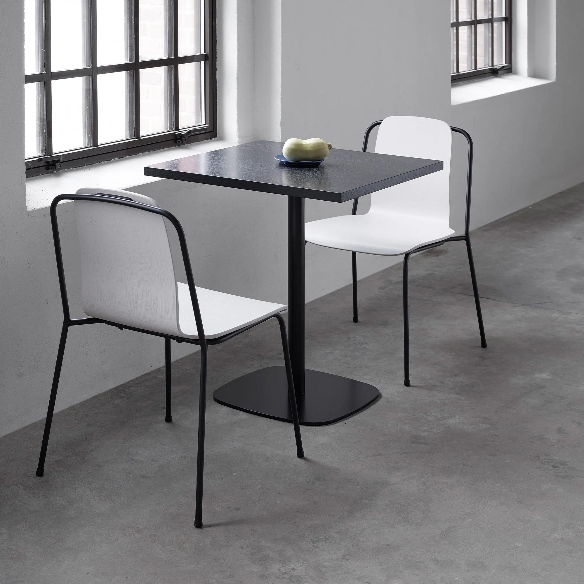 Form Café Table 60 x 60 cm - 3