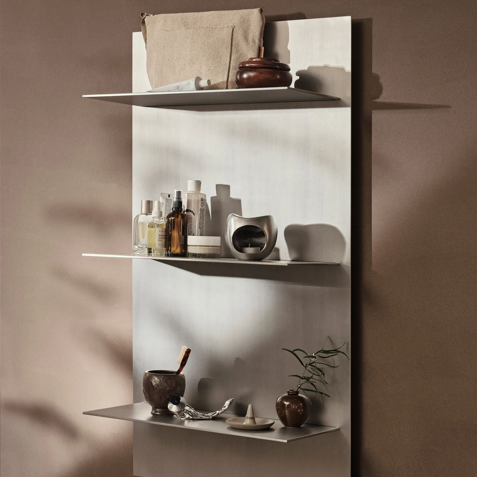 Lager Wall Shelf - 2