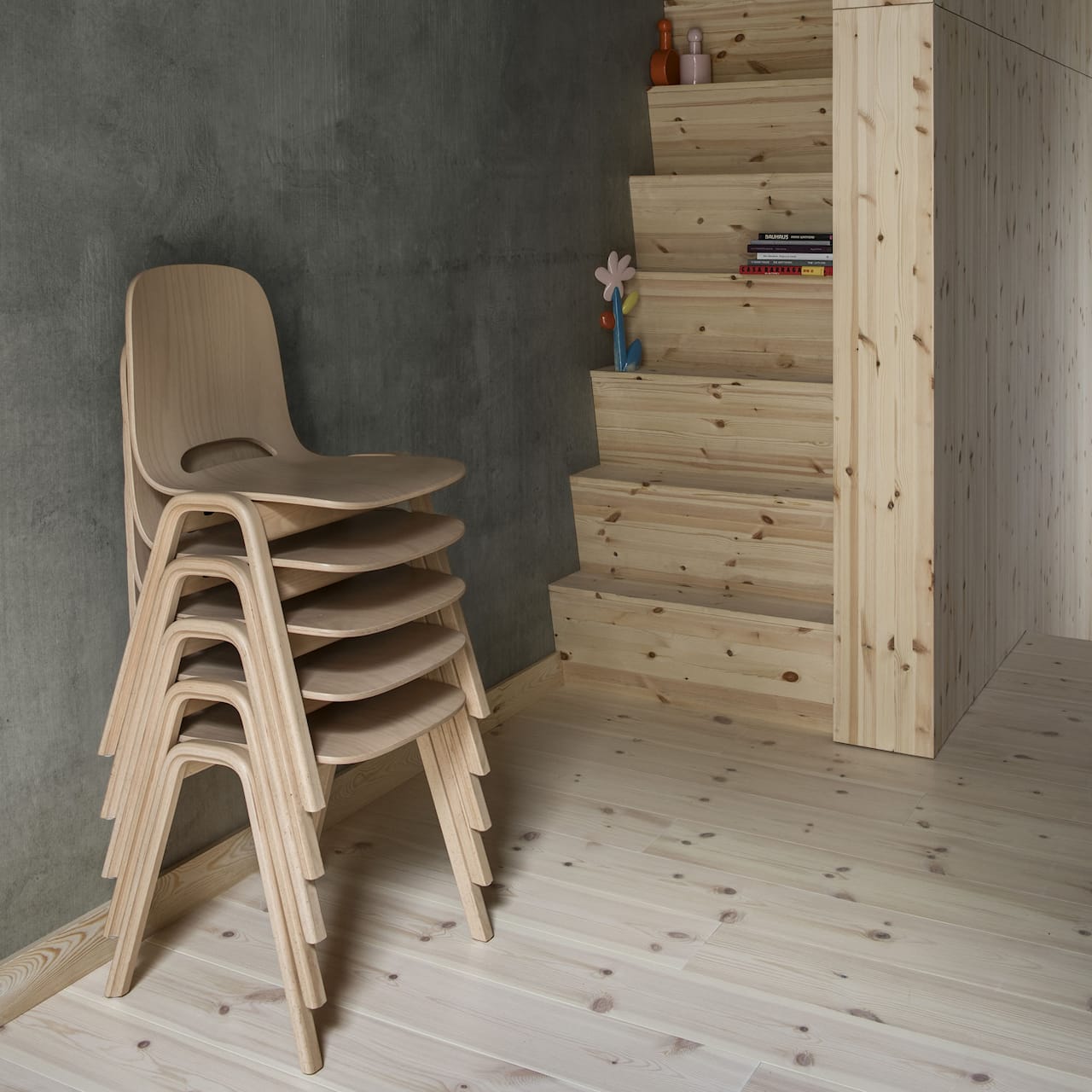 Touchwood Chair (Wooden legs)
