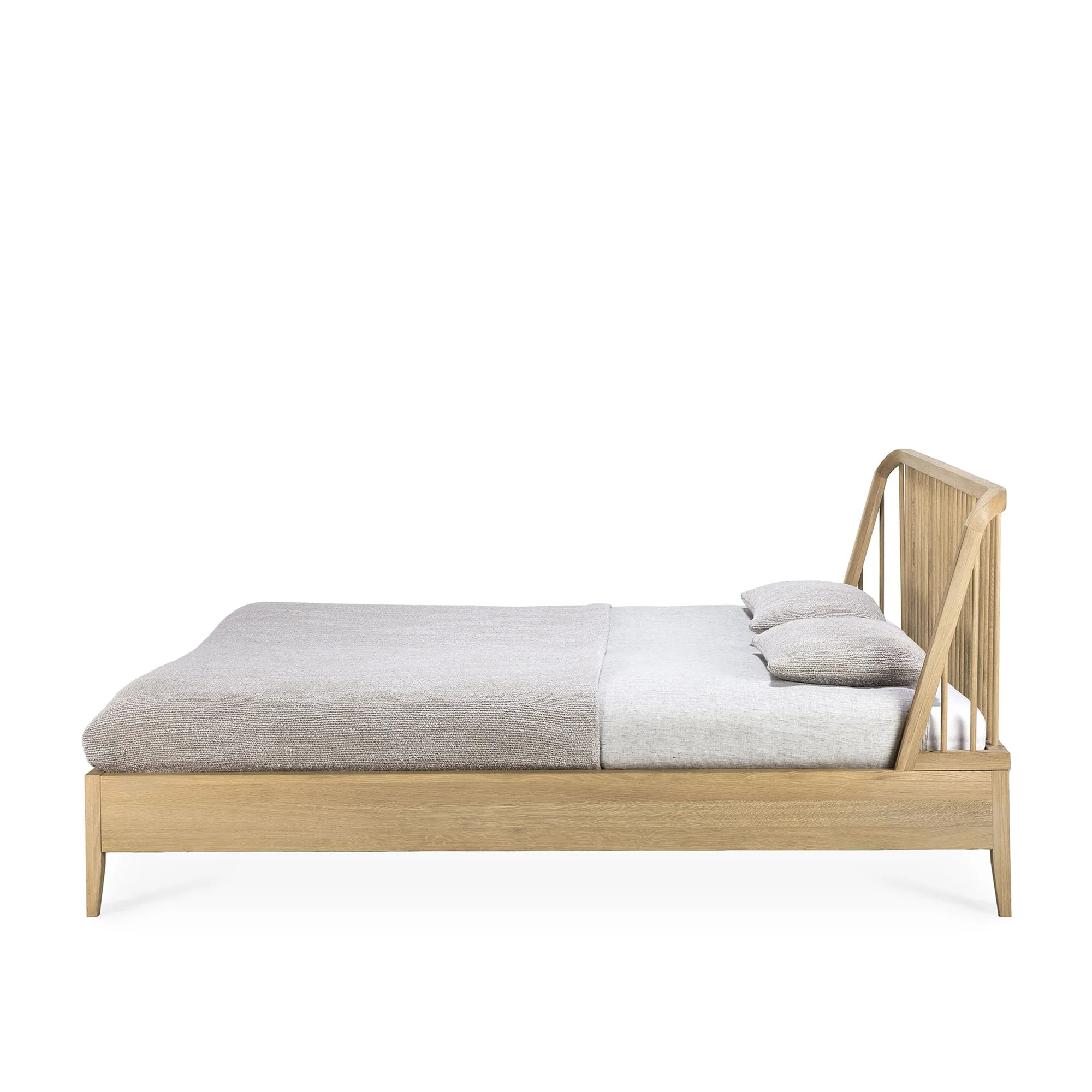 Spindle Bed Black Oak