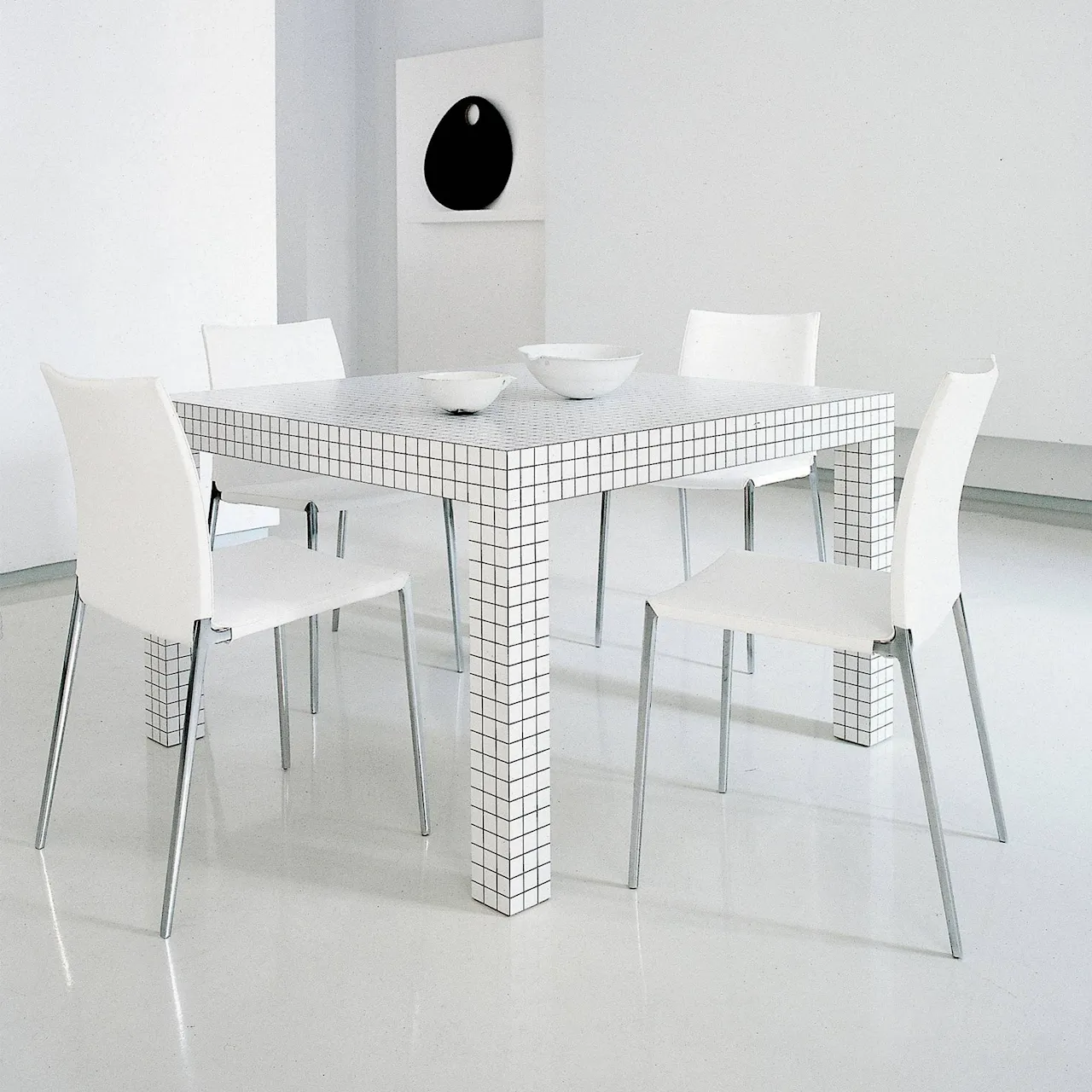 Quaderna Spisebord