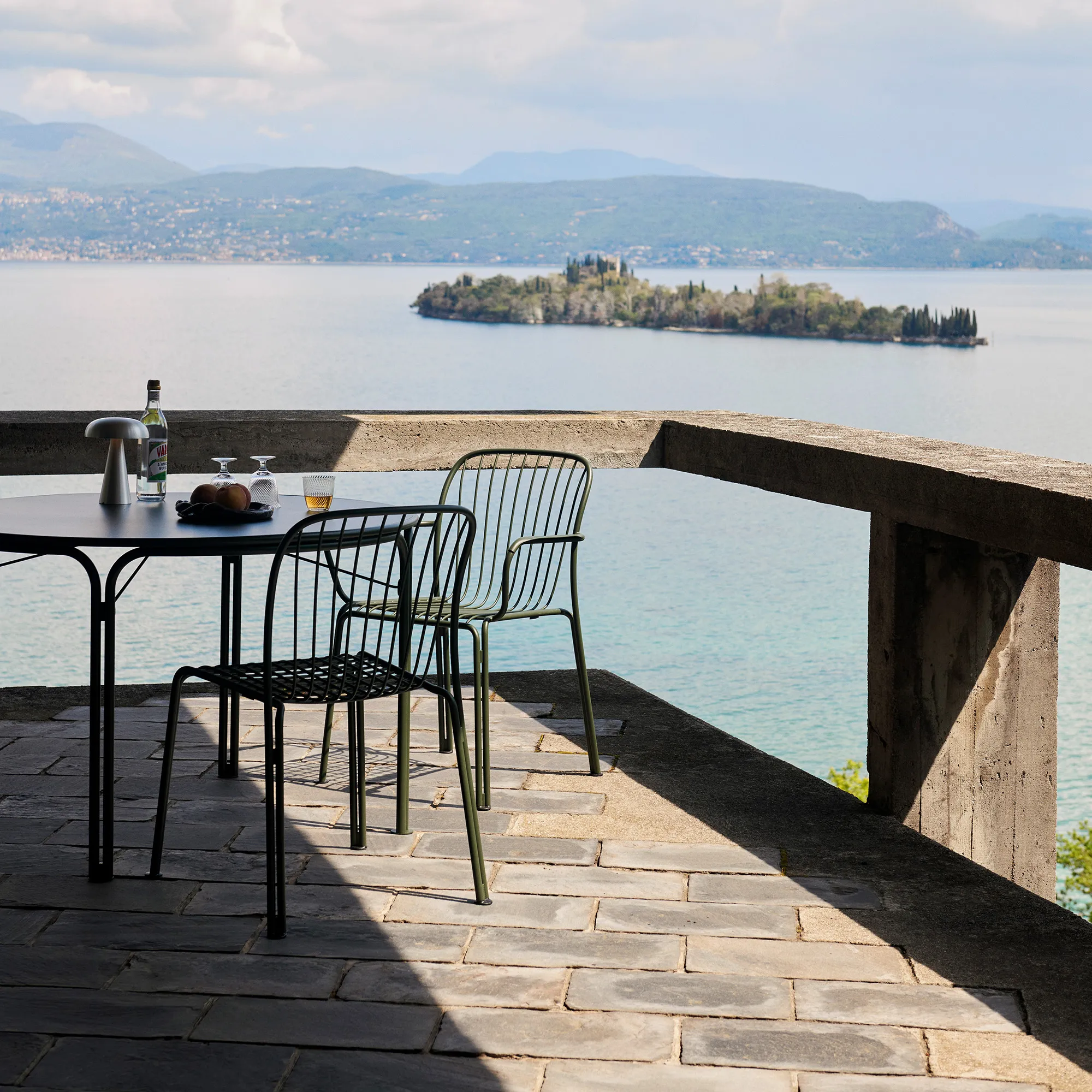 Thorvald SC98 Outdoor Dining Table - 8