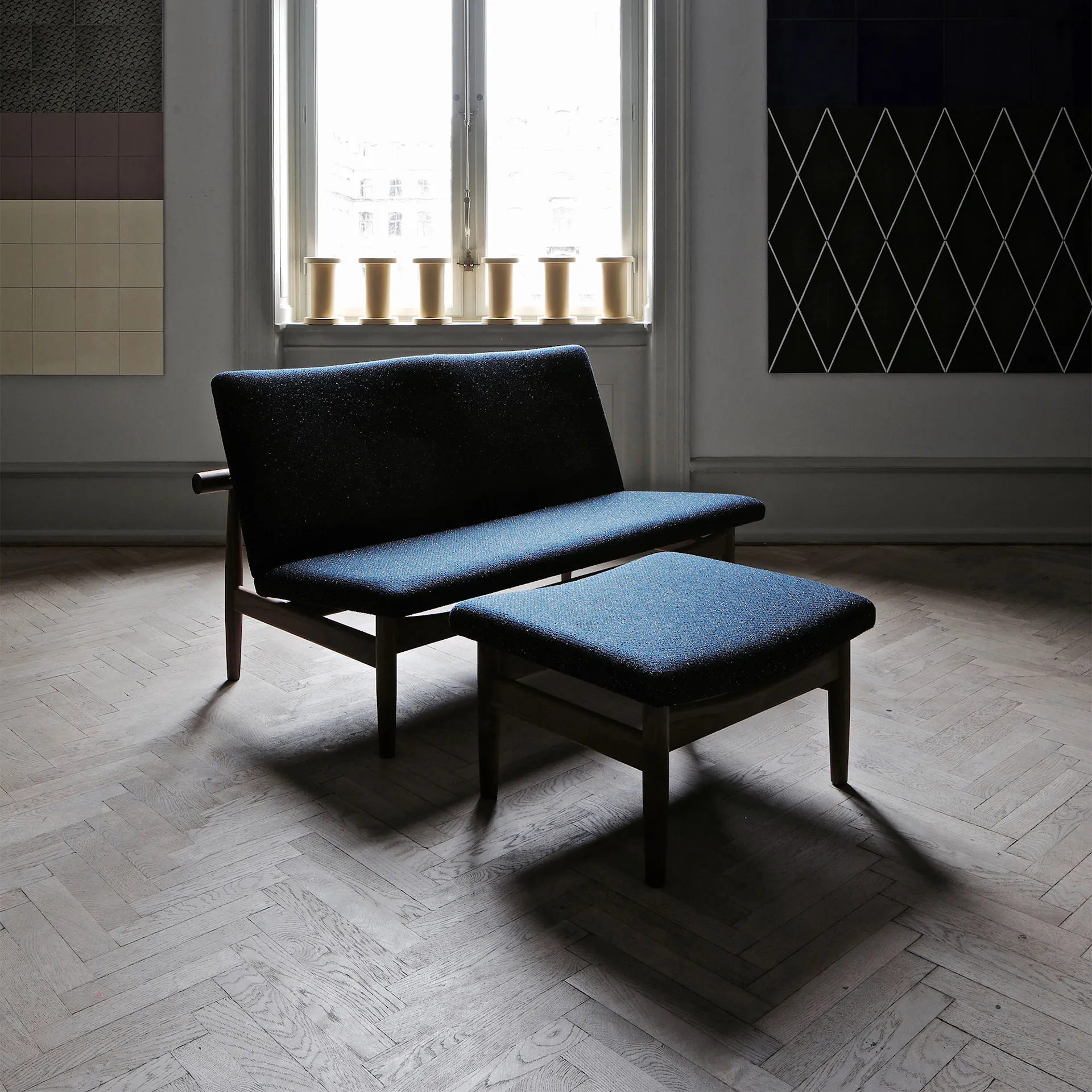 Japan Sofa 2-seater, Clear oiled oak, Cat. 1 Remix 123 - House of Finn Juhl - Finn Juhl - NO GA