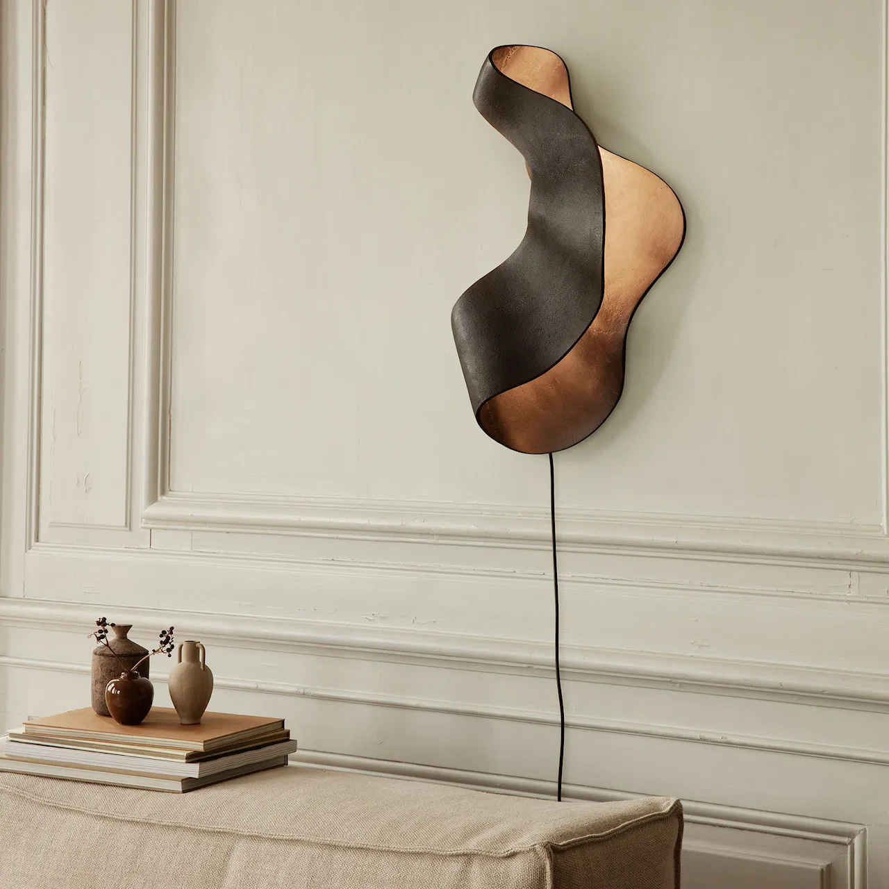 Oyster Wall Lamp